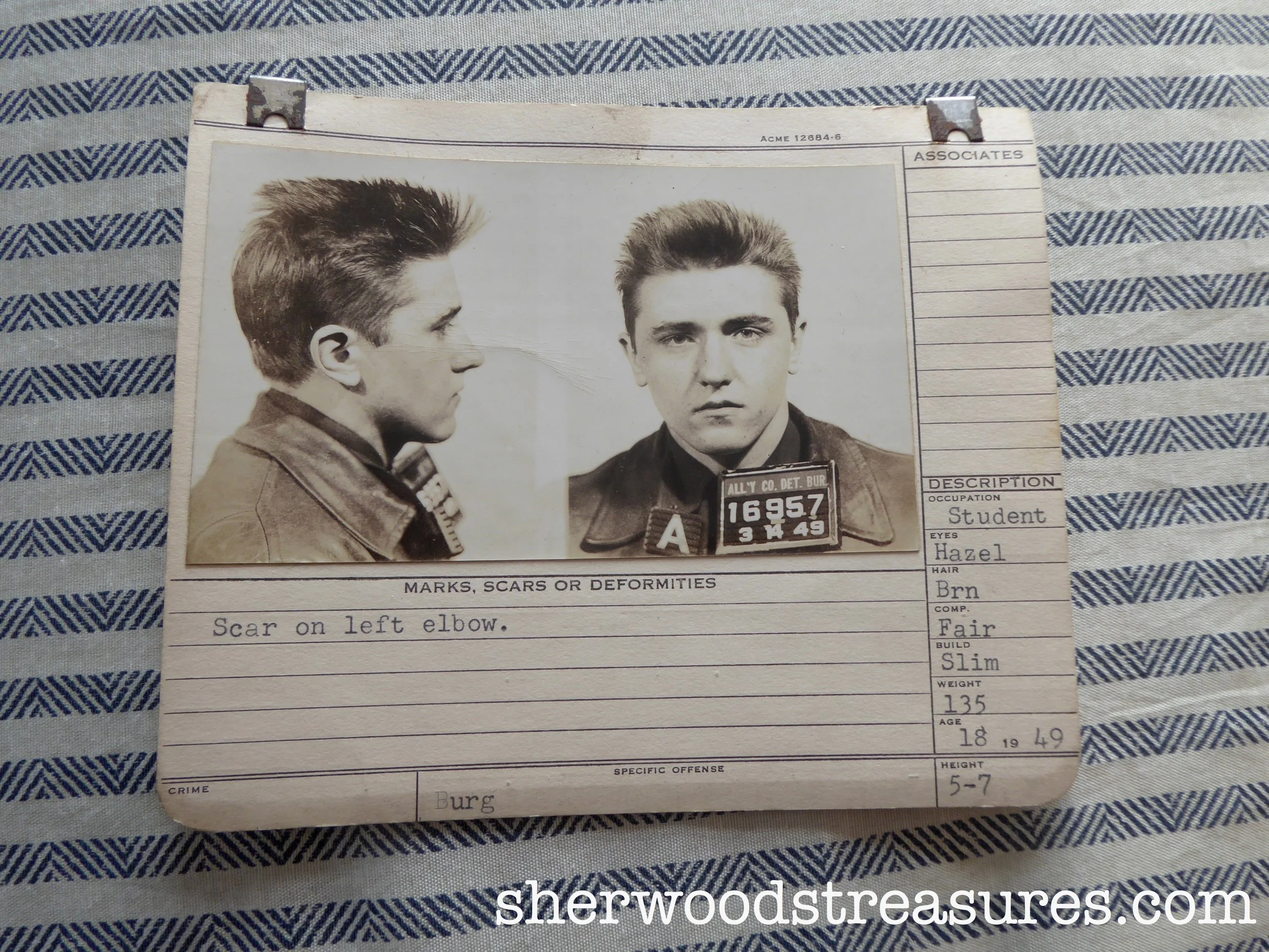 1949 - Handsome 18-Year-Old Student and Burglar
