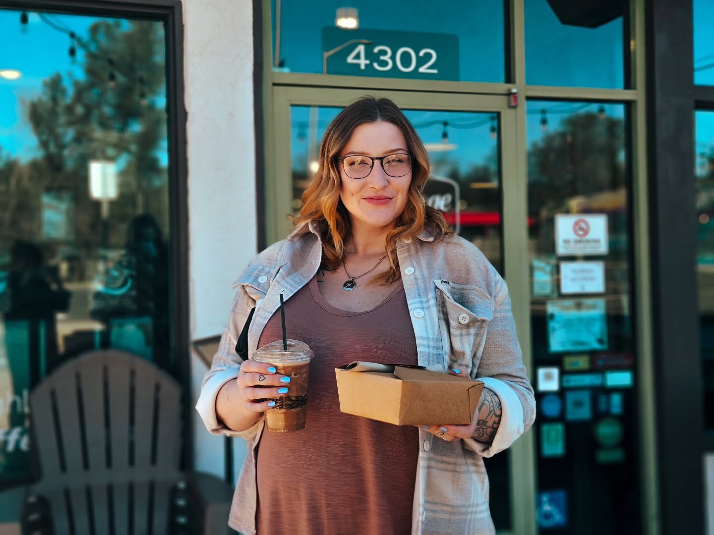 Fitting into summer&rsquo;s spontaneity. Order online for quick pick-up or delivery and enjoy your favorites on your schedule. ☕🍽️ 

#heritagecoffeehouse #coffeeshop #coffeehouse #northerncalifornia #thisisshastalake #thisisredding #shastalakeca #re
