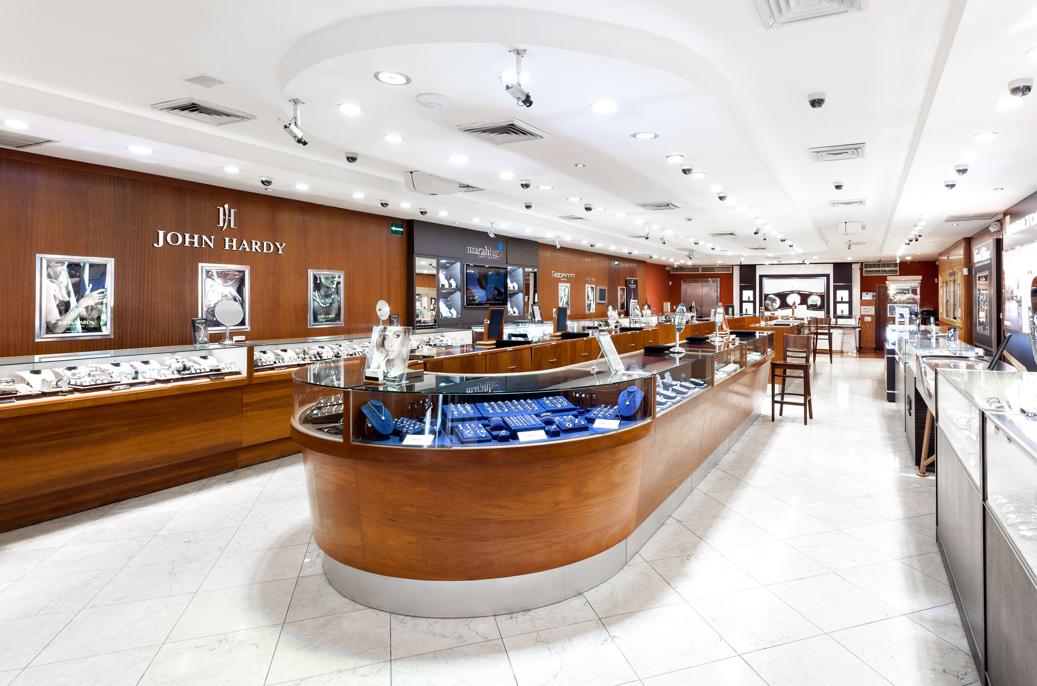 Diamonds International Store, St Maarten