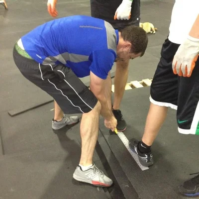 Can't decide which hurts more looking at this picture...my hands, or my back?