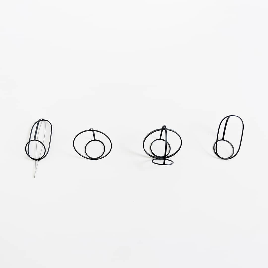 Ready to play?
really soon at Museo Nacional de Artes Decorativas and at Museo de Arte Contempor&aacute;neo Madrid
III Contemporary Goldsmith &amp; Jewellery Exhibition
#mnad_madrid #maccondeduque#contemporarydance #conteporaryjewellery#shadowtheatre