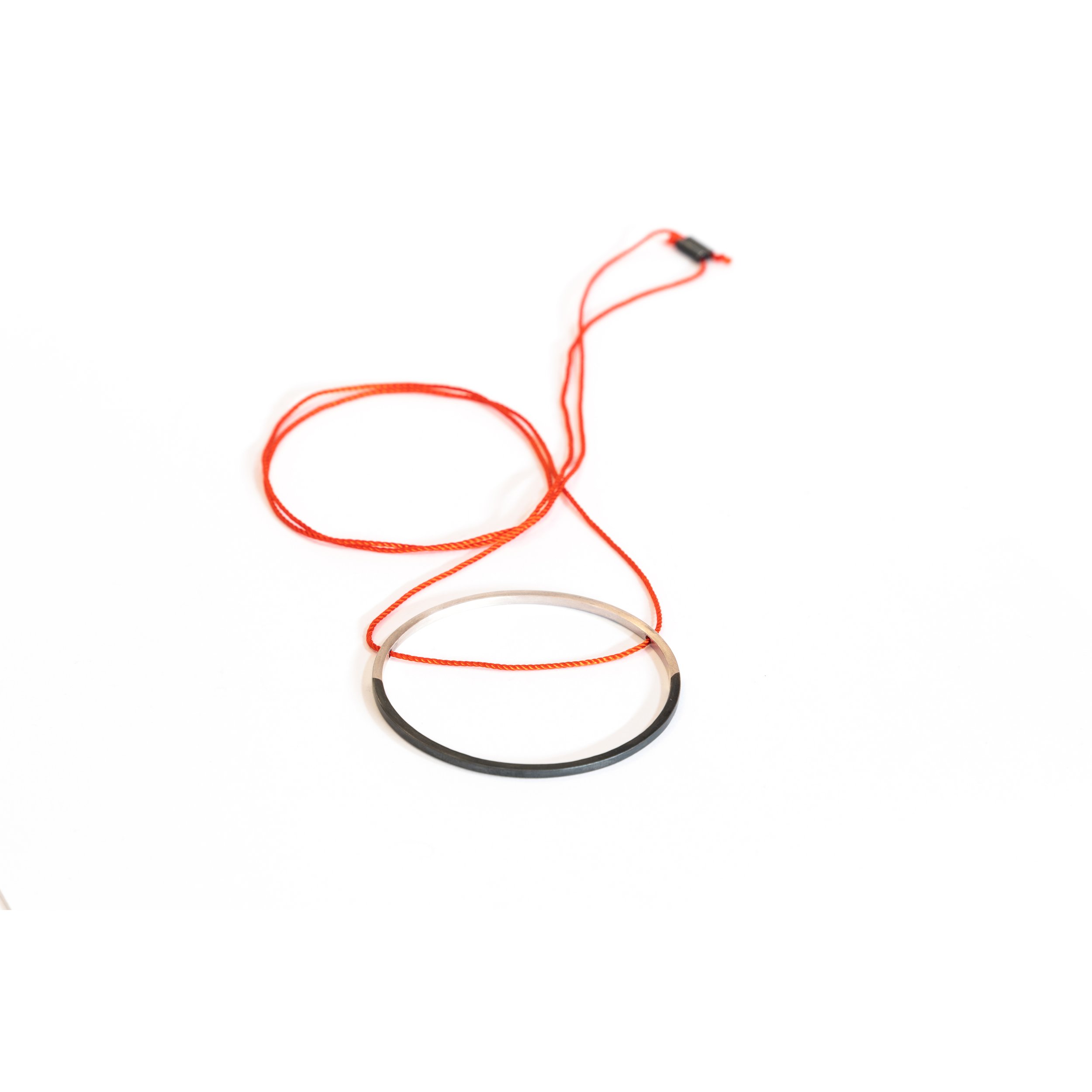 8_Pendant O.jpg