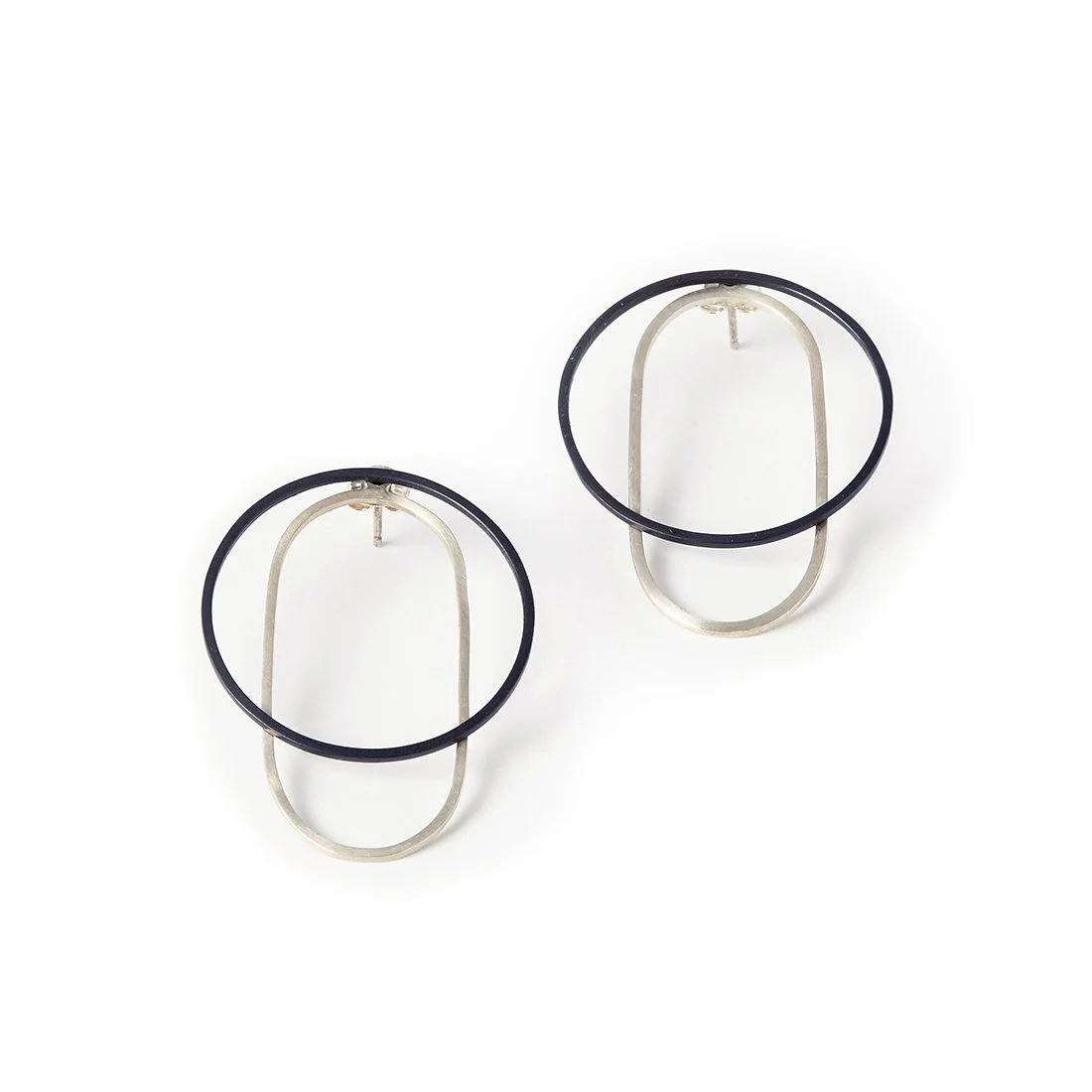 MRipoll_Earrings_PLA 3-oxidised silver&silver.jpg