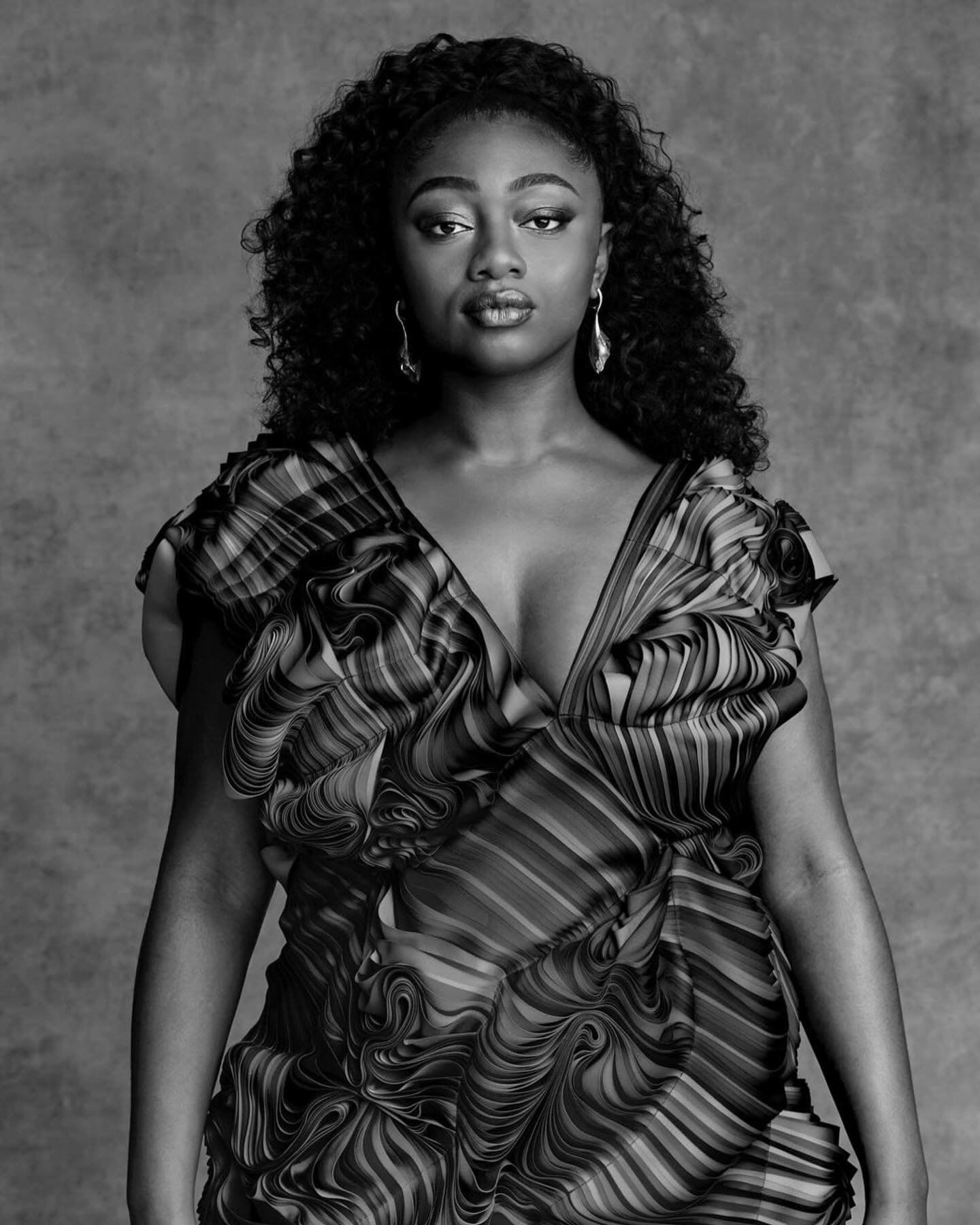 @samarajoysings by @abdmstudio 

Photographer - @abdmstudio 
Model - @samarajoysings 
Stylist - @ayumiperry 
Hair Stylist - @christinarendall
Makeup Artist - @kilprity 
Studio - @saltstudiosny