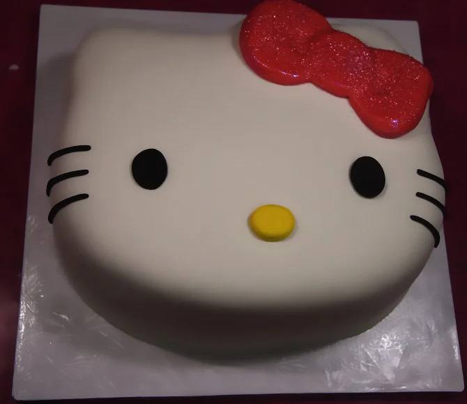 hello_kitty1.jpg