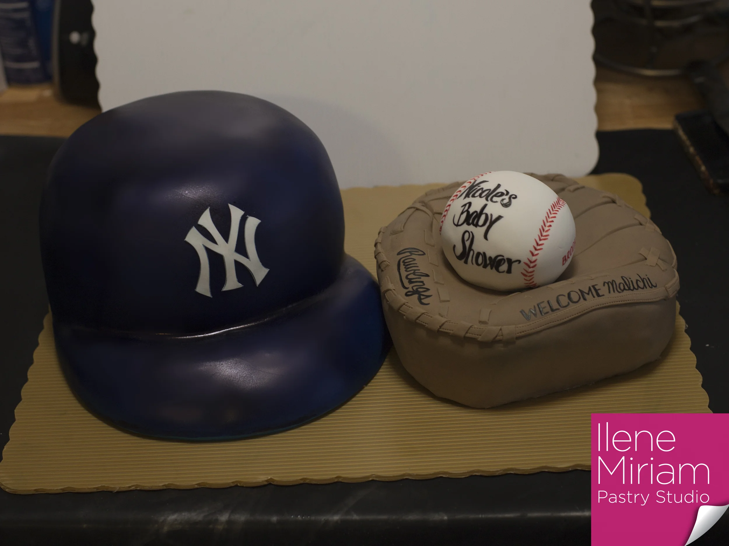 Yankee_cake1.jpg