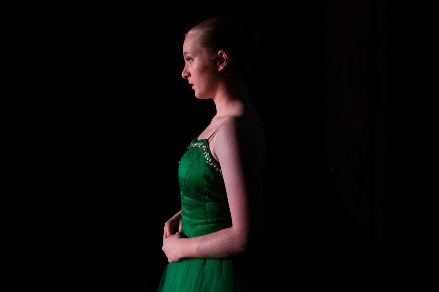 14300-9895640-EmilyMaye-Ballet3-2640_jpg.jpg