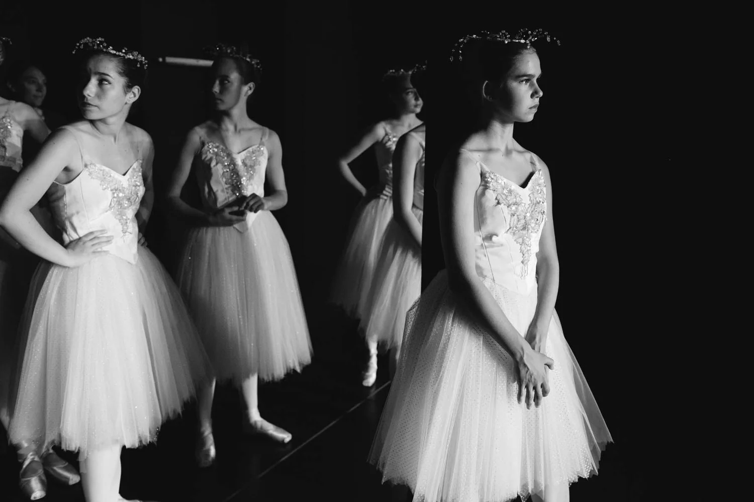 14300-9895641-EmilyMaye-Ballet3-3443_jpg.jpg