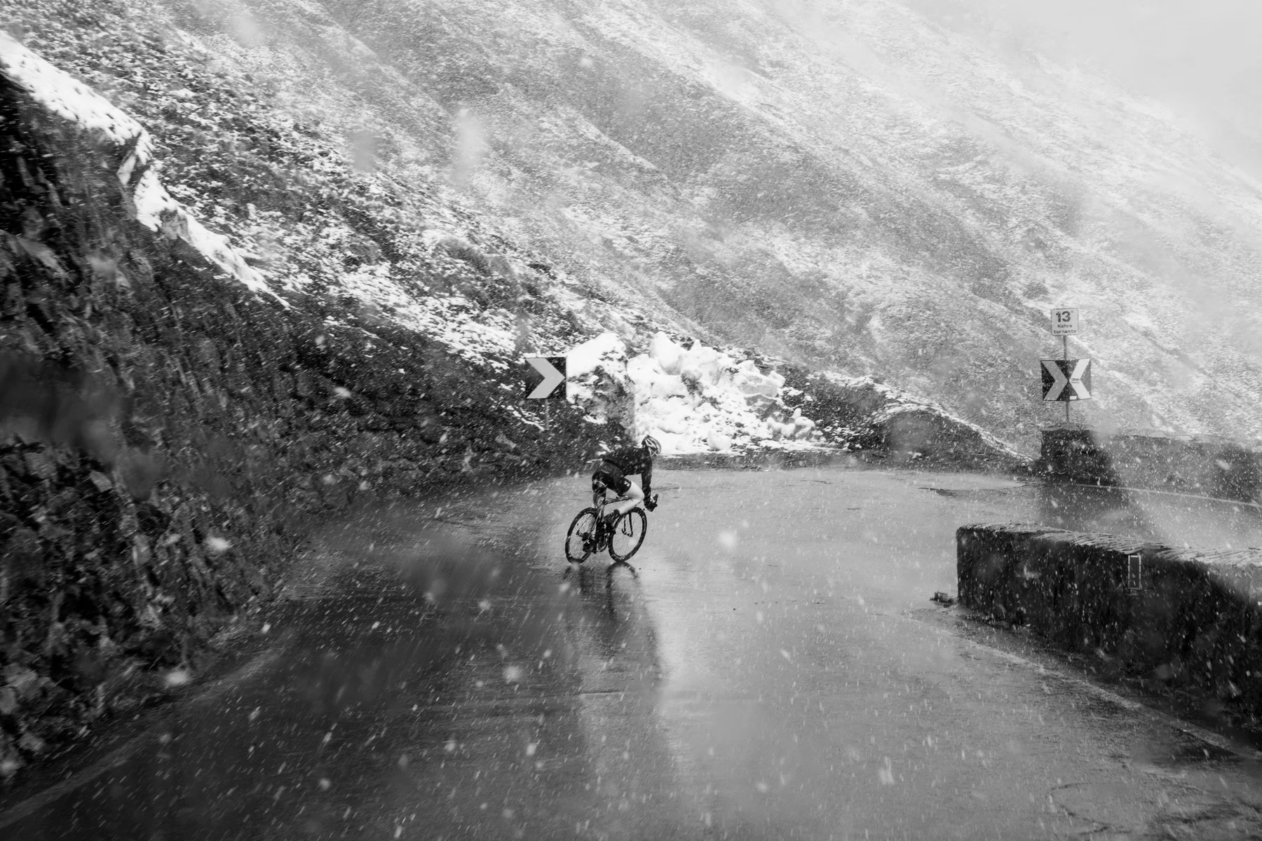 14300-10301710-Giro-TFR-9390_jpg.jpg