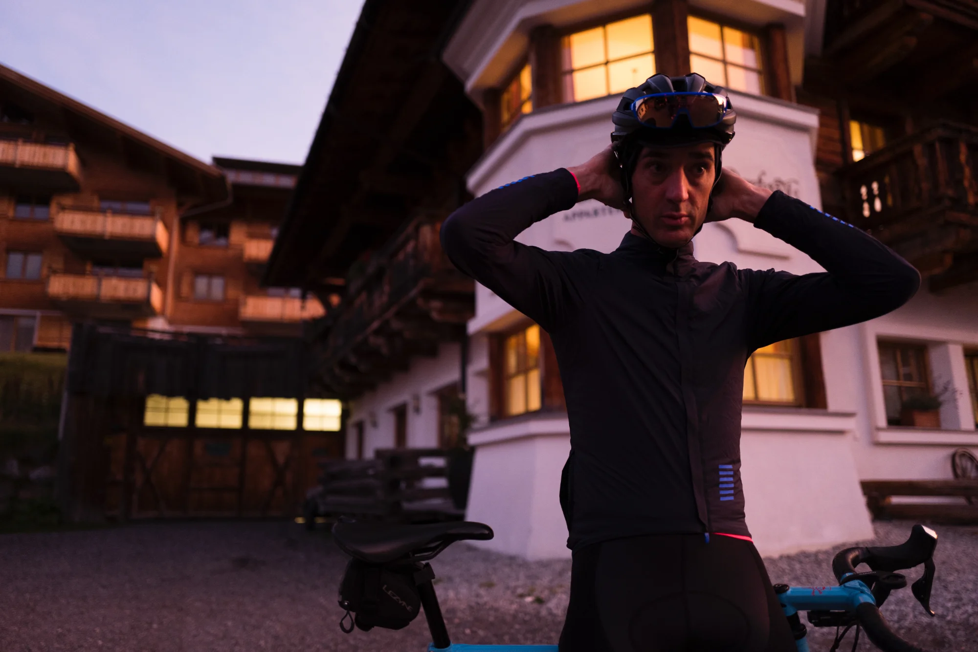 Rapha_AW17_ProTeam6807.jpg