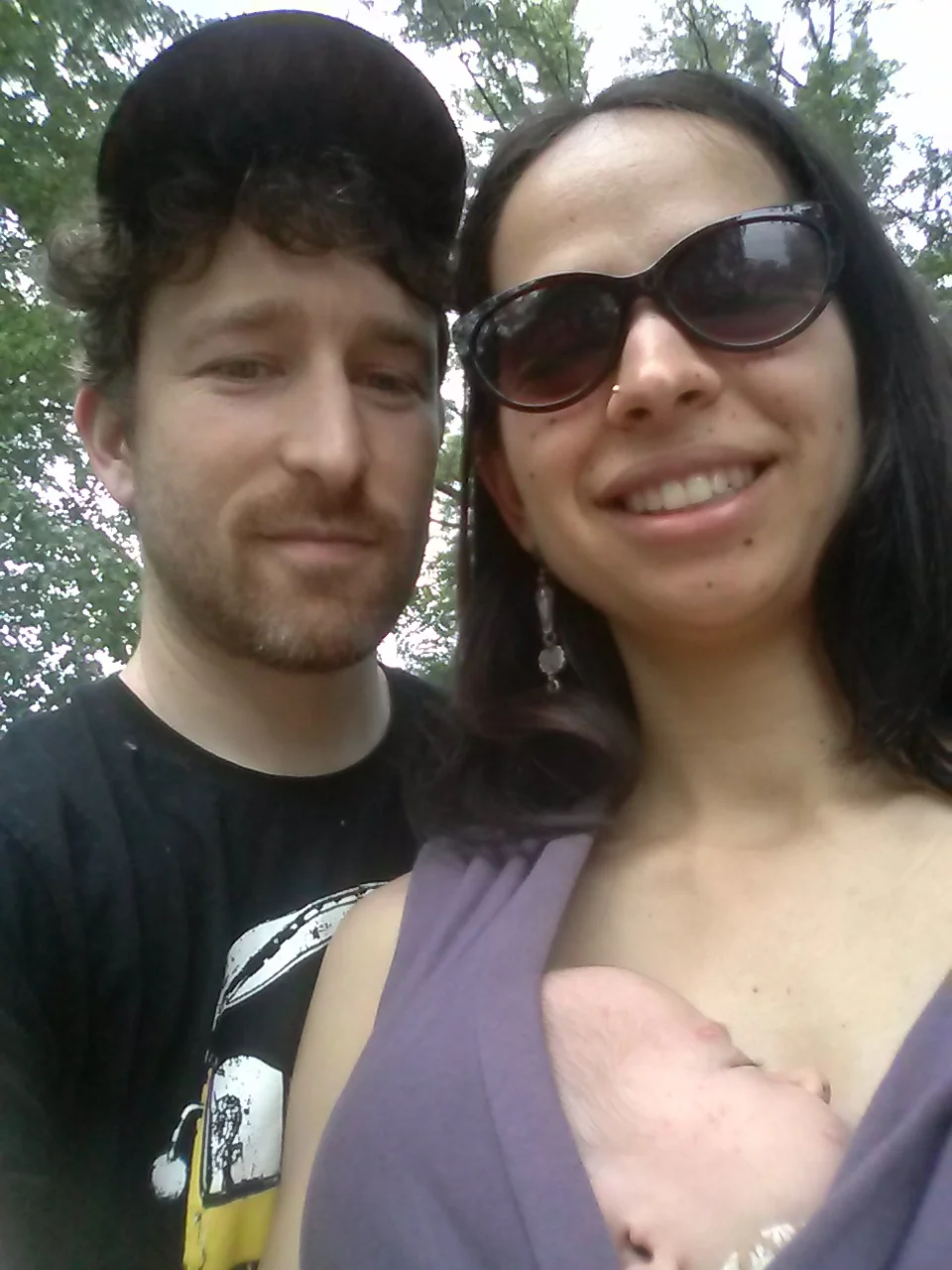Out at the farmers market with the little roo in pouch!