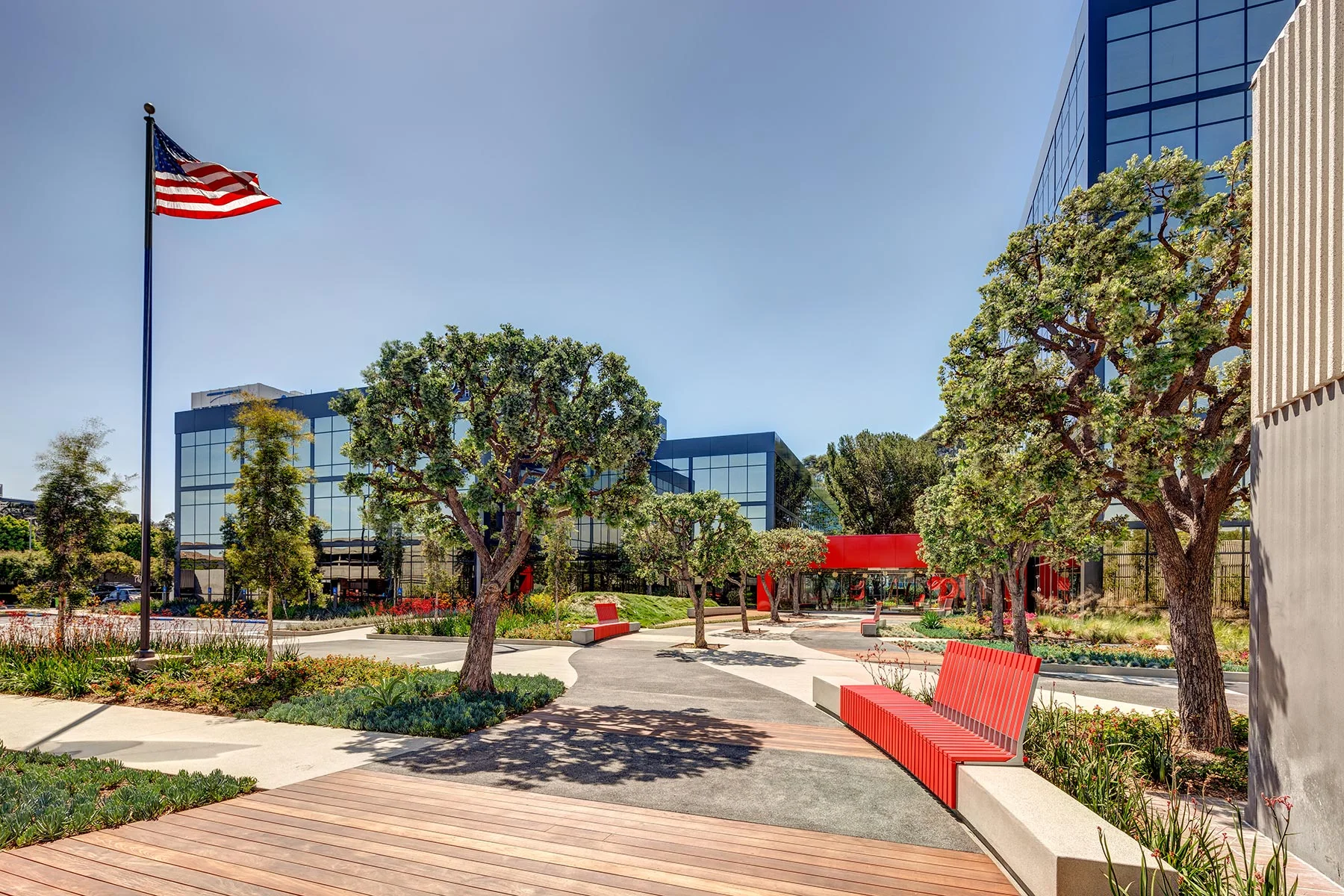 2100-E-Grand-April-10,-2015-0015.jpg