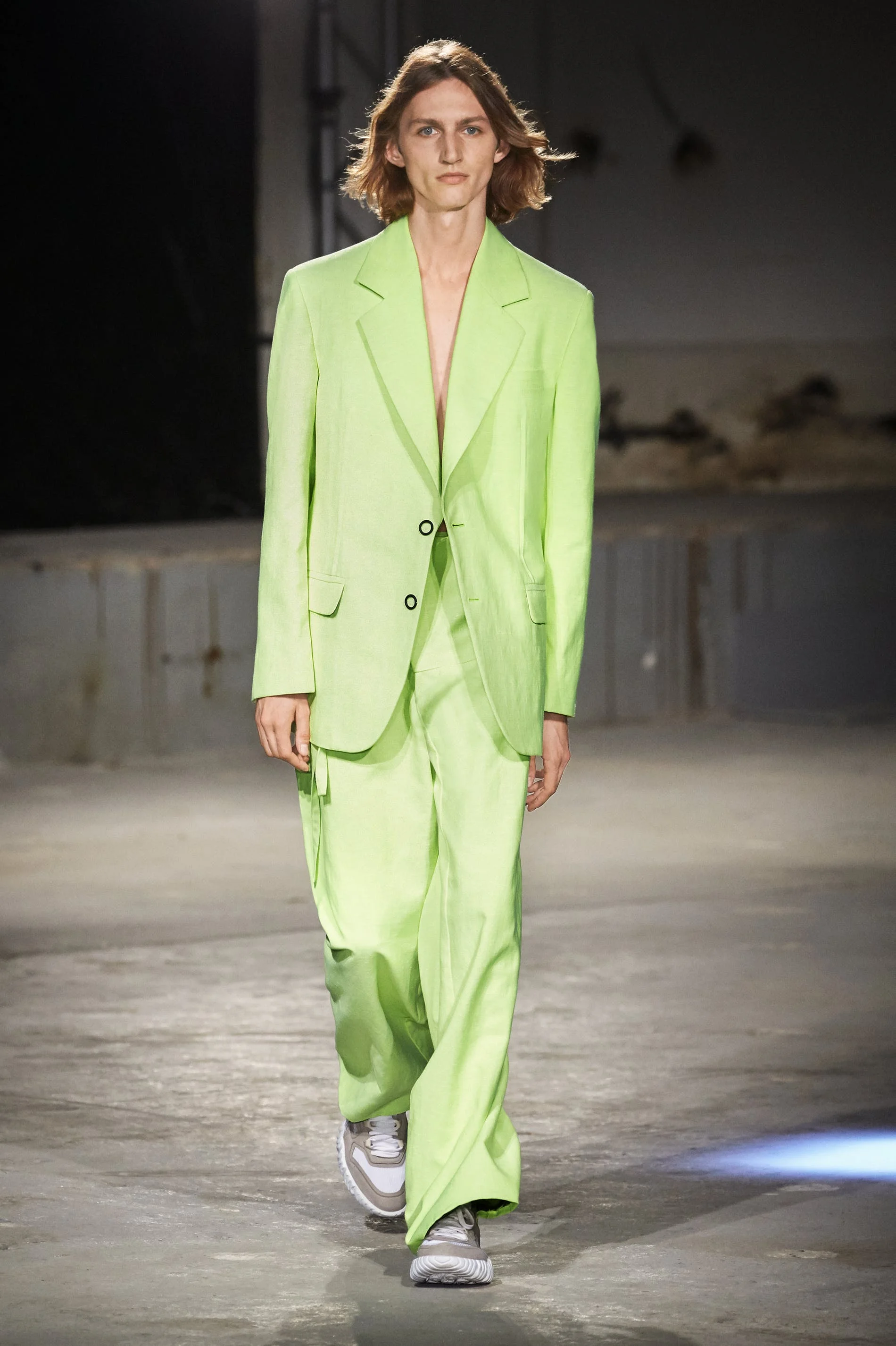 1529912371440015-acne-men-ss19-03.jpg