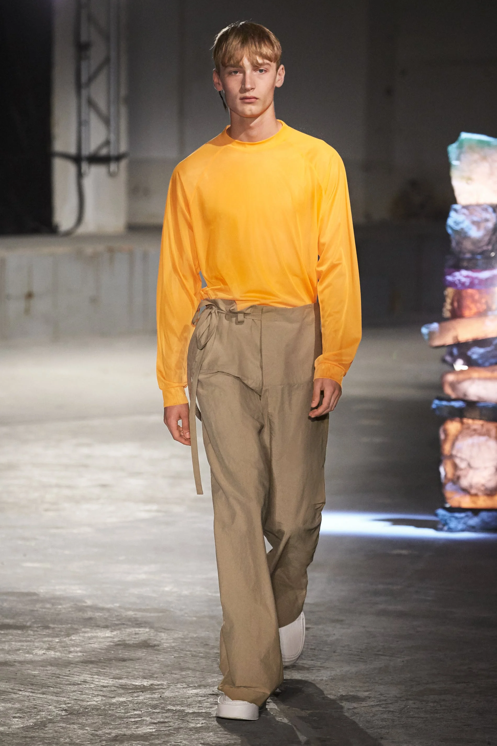1529912374508623-acne-men-ss19-15.jpg
