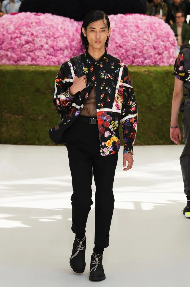 DIOR-MEN-SS19-HERO-37-665x1000.jpg