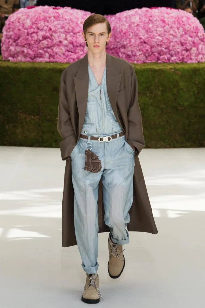 DIOR-MEN-SS19-HERO-91-665x1000.jpg