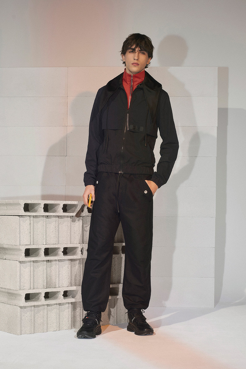maison-kitsune-fw19-13-800x1200.jpg