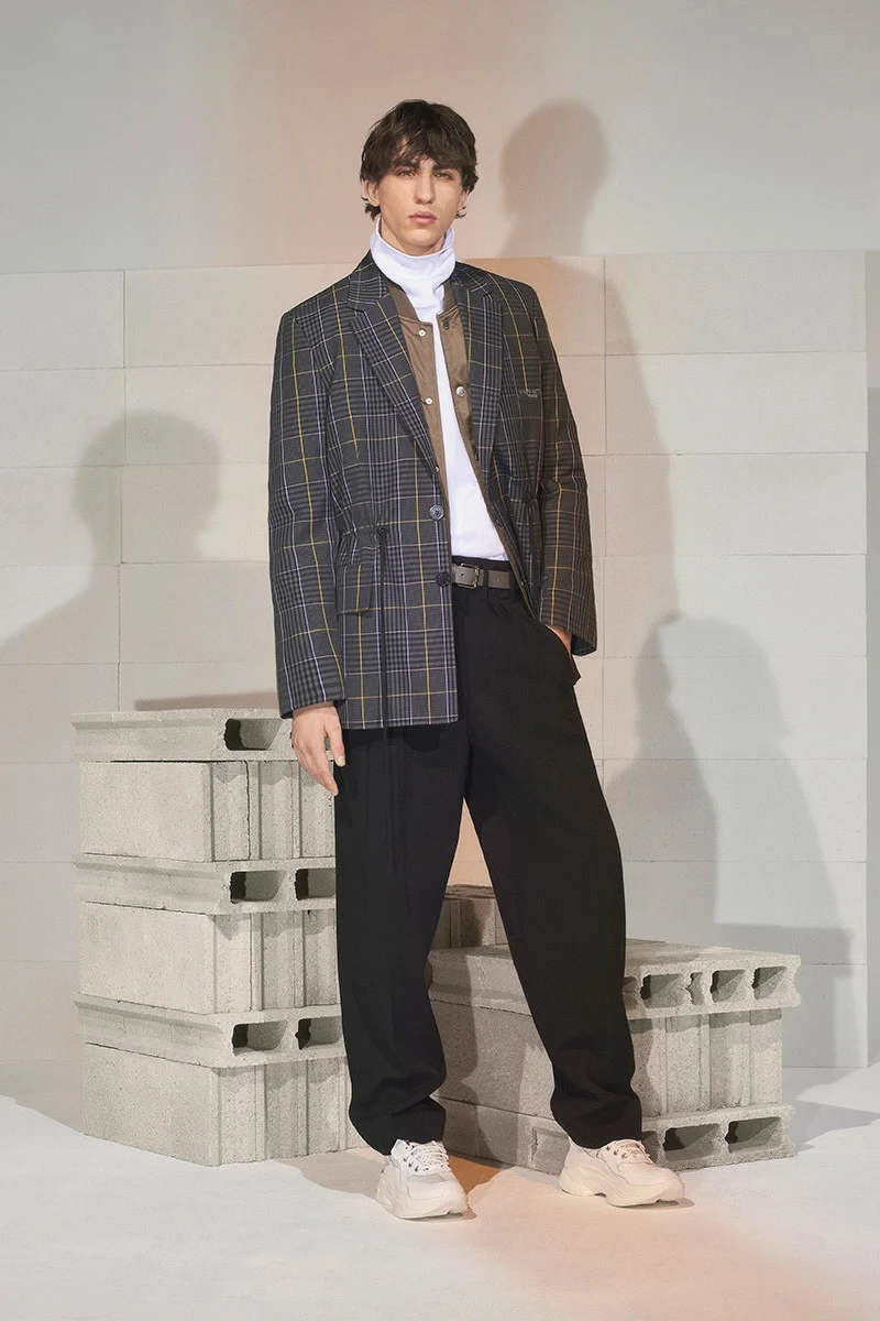 maison-kitsune-fw19-24-800x1200.jpg