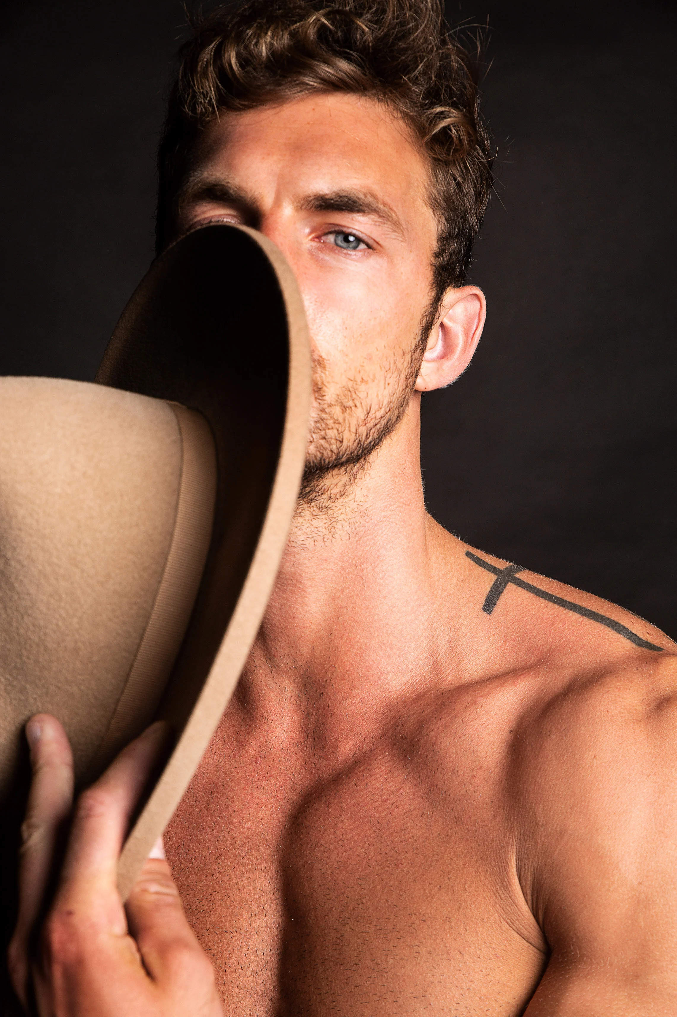 Christian-Hogue-by-Ruben-Tomas-for-The-Perfect-Man-Magazine_17.jpg.jpg