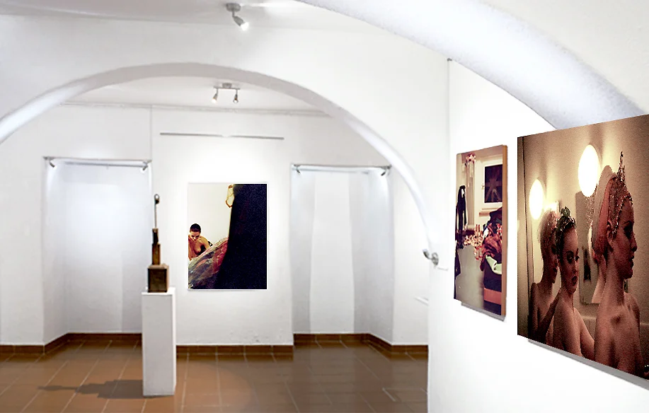 Colorida Art Gallery Lisbon, Portugal, 2016 curated by Rosemary Esteter