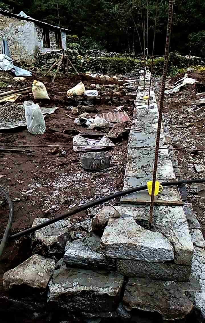 F12 foundation wall and cornor post with reinforcement bar.jpg