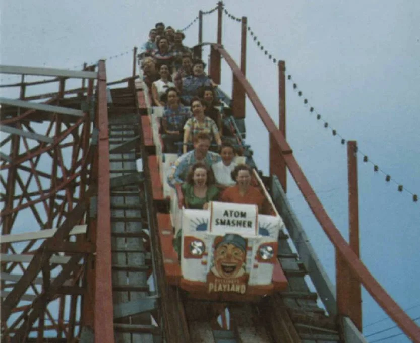 Rockaway-Playland-1970-Atom-Smasher-Roller-coaster.jpg