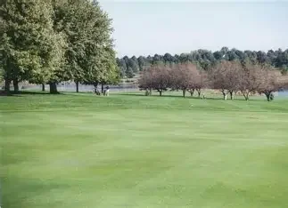 Holmes golf course.webp