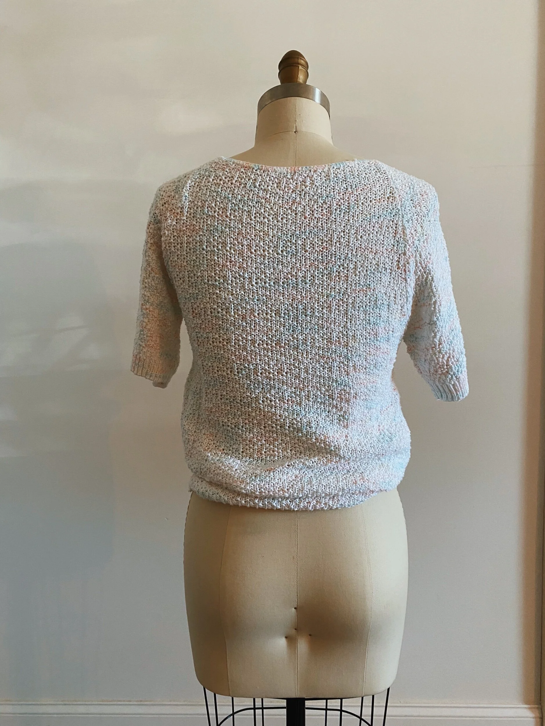 7BA2FEF2-761B-4A9D-B77B-BBADCE72E318