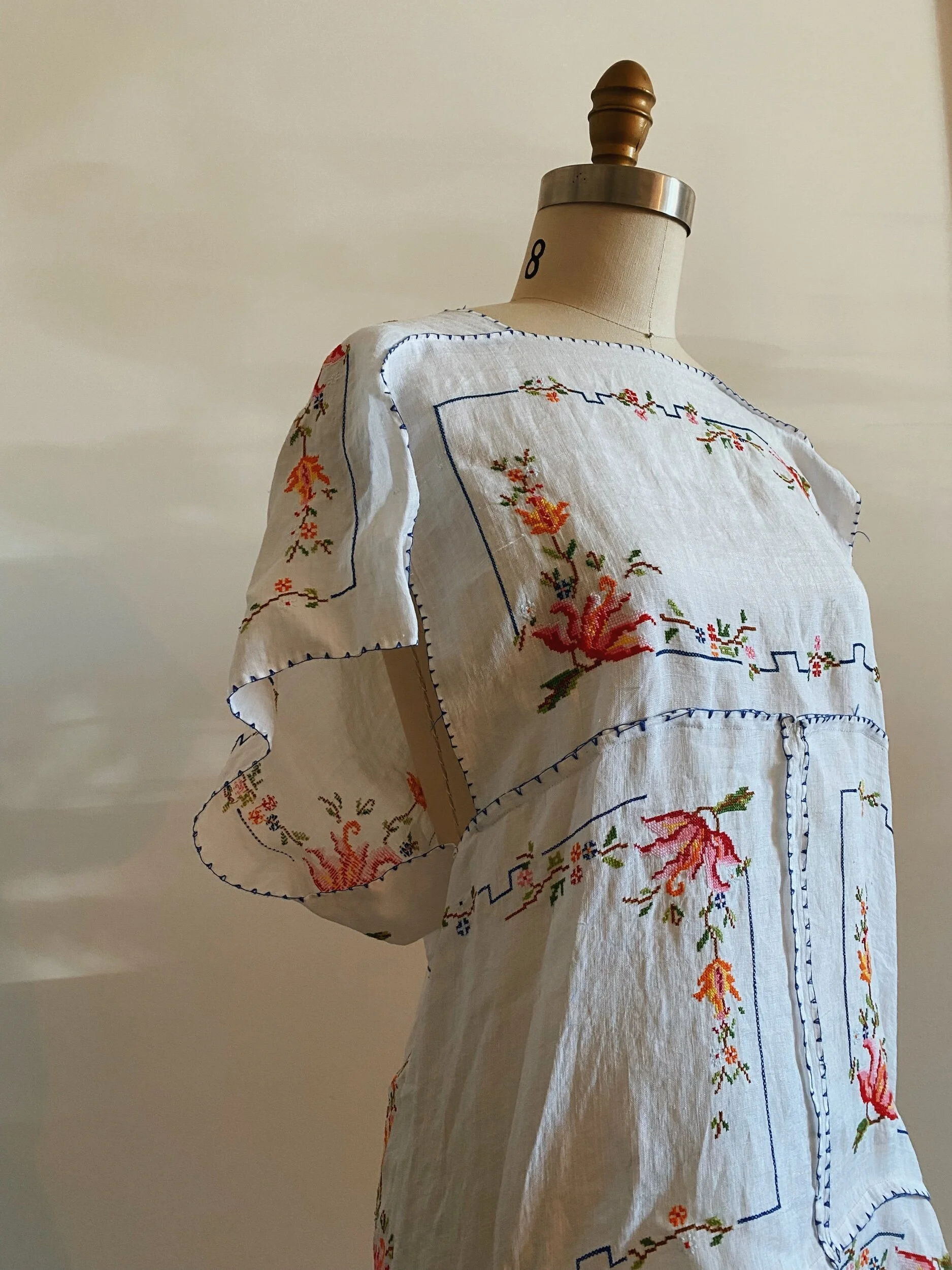 B64754E4-CF17-4676-ABE9-6E40C38AA33A