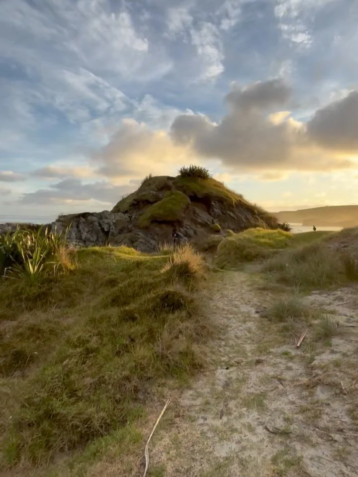 A glorious camping holiday sandwiched between two storms 🏕️🏝️👙🥪