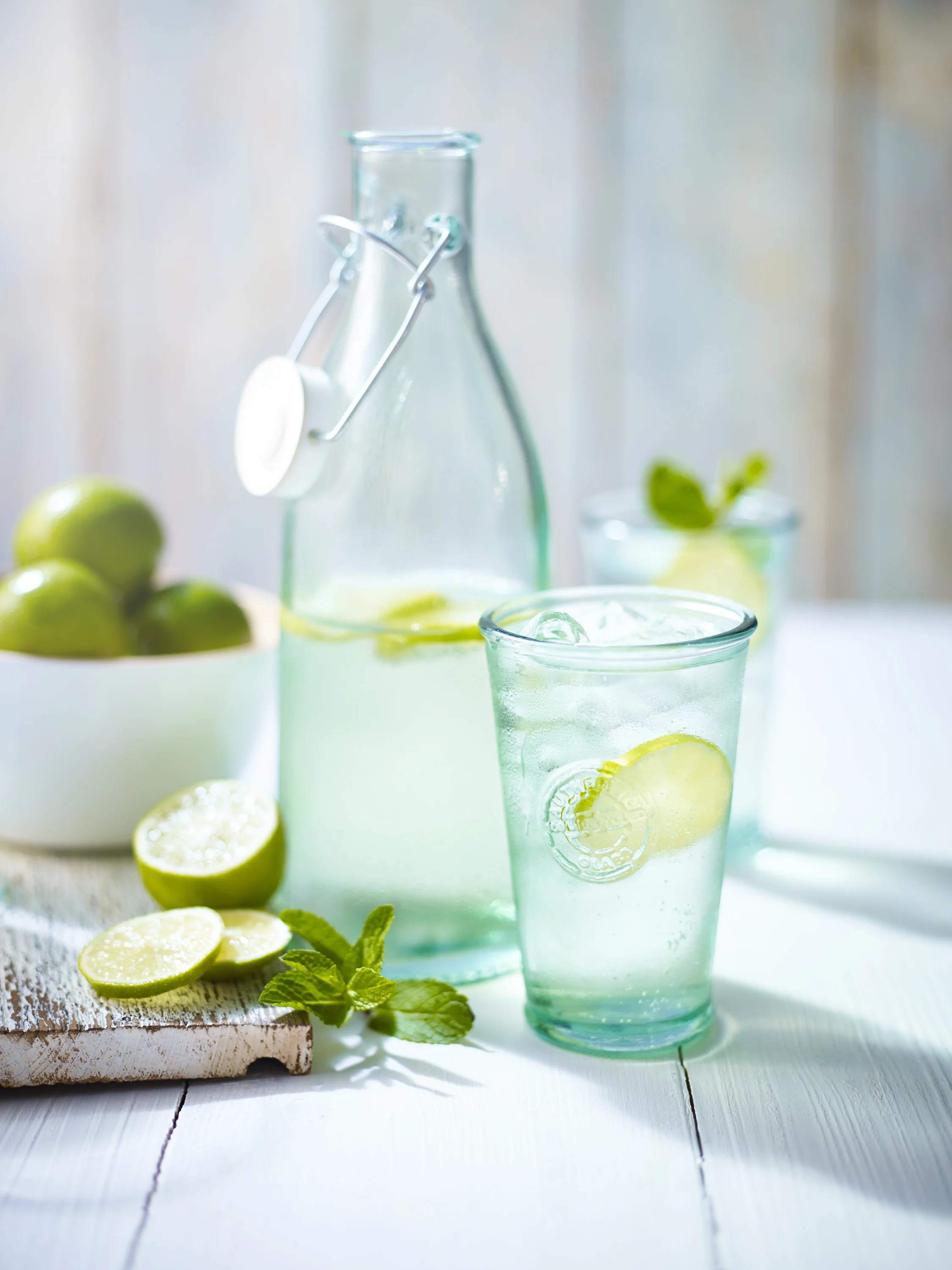 FRE_FOOD_GINGERLEMONFIZZ_022 1.jpg