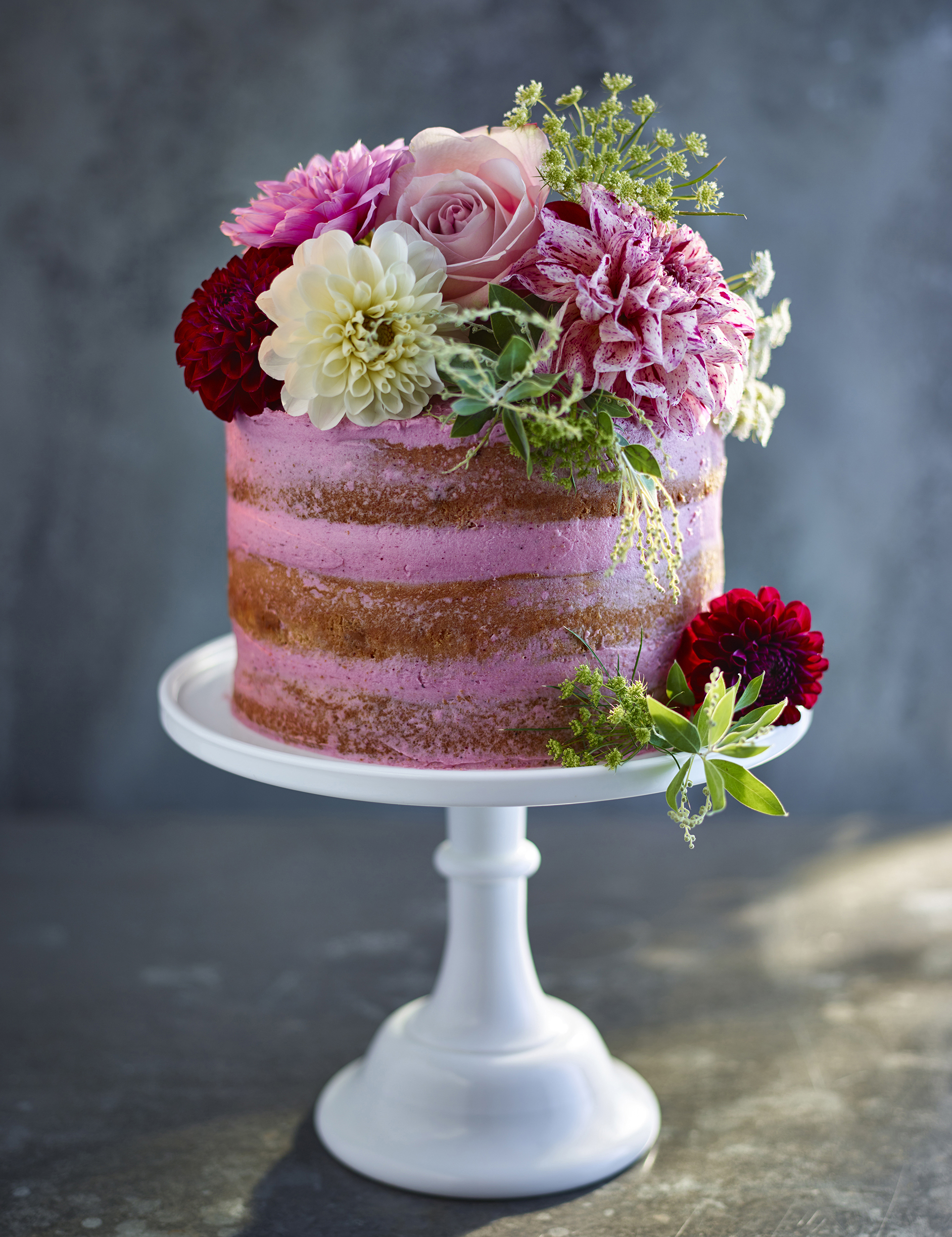 Naked_blueberry_cake_f2.8_569.jpg