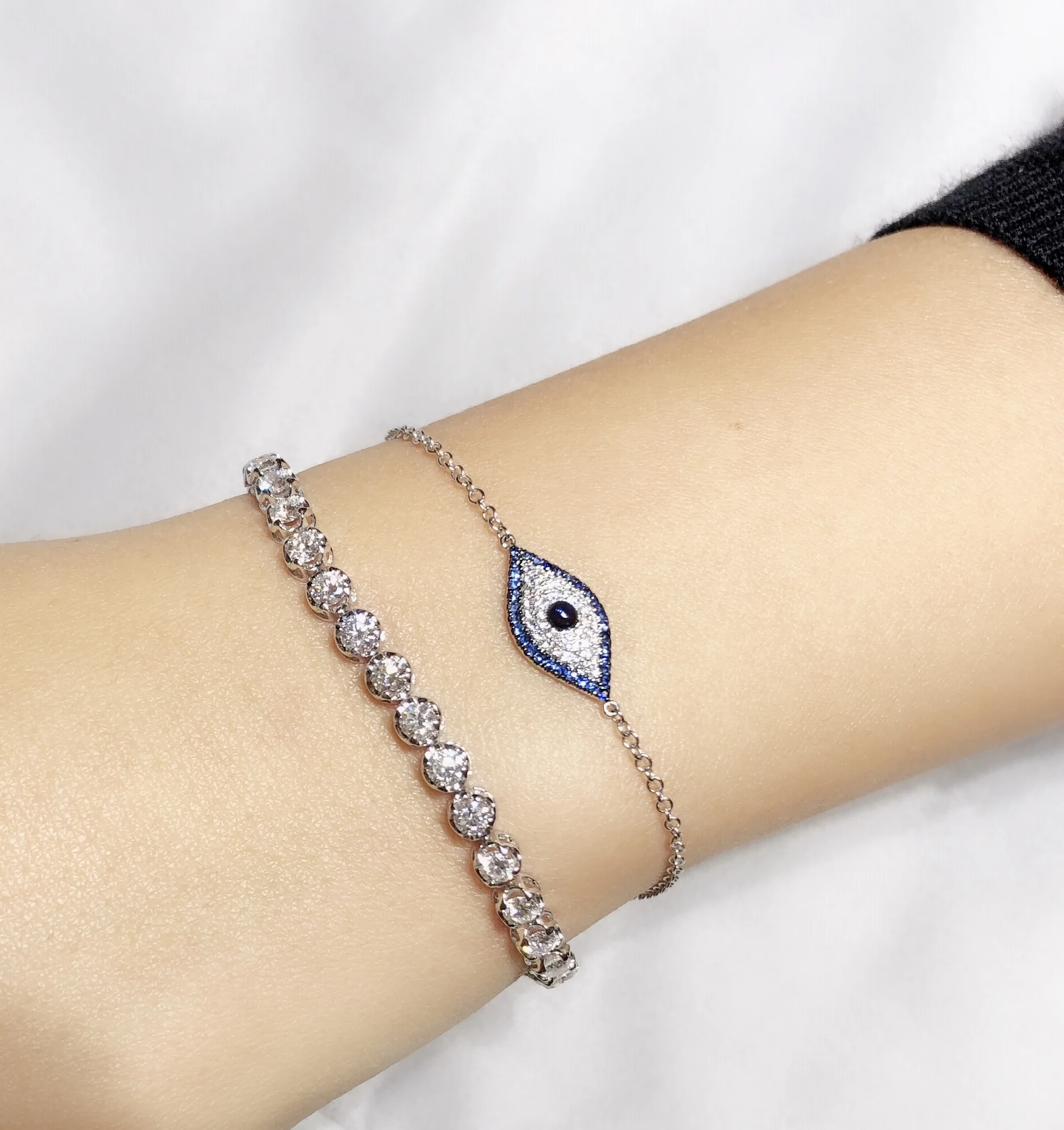 SIGNATURE BLUE SAPPHIRE & DIAMOND EVIL EYE BRACELET BESPOKE FINE JEWELLERY BY SHAHINA HATTA HONG KONG