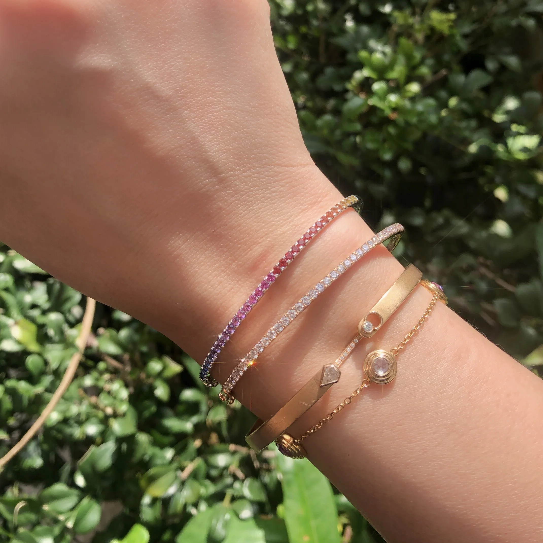 SIGNATURE RAINBOW SAPPHIRE BANGLE BESPOKE FINE JEWELLERY BY SHAHINA HATTA HONG KONG