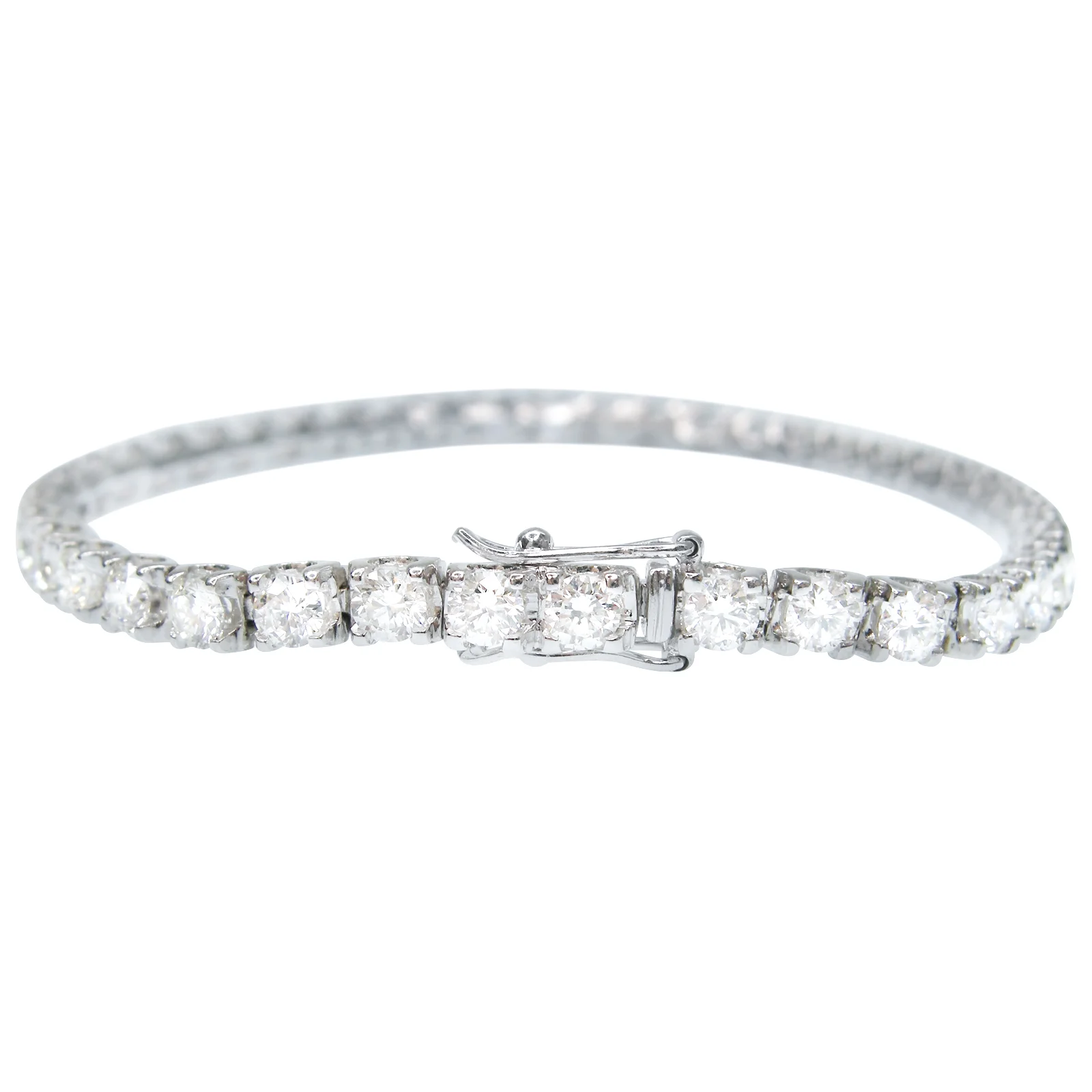 SIGNATURE FOUR CLAW DIAMOND TENNIS BRACELET BESPOKE FINE JEWELLERY BY SHAHINA HATTA HONG KONG