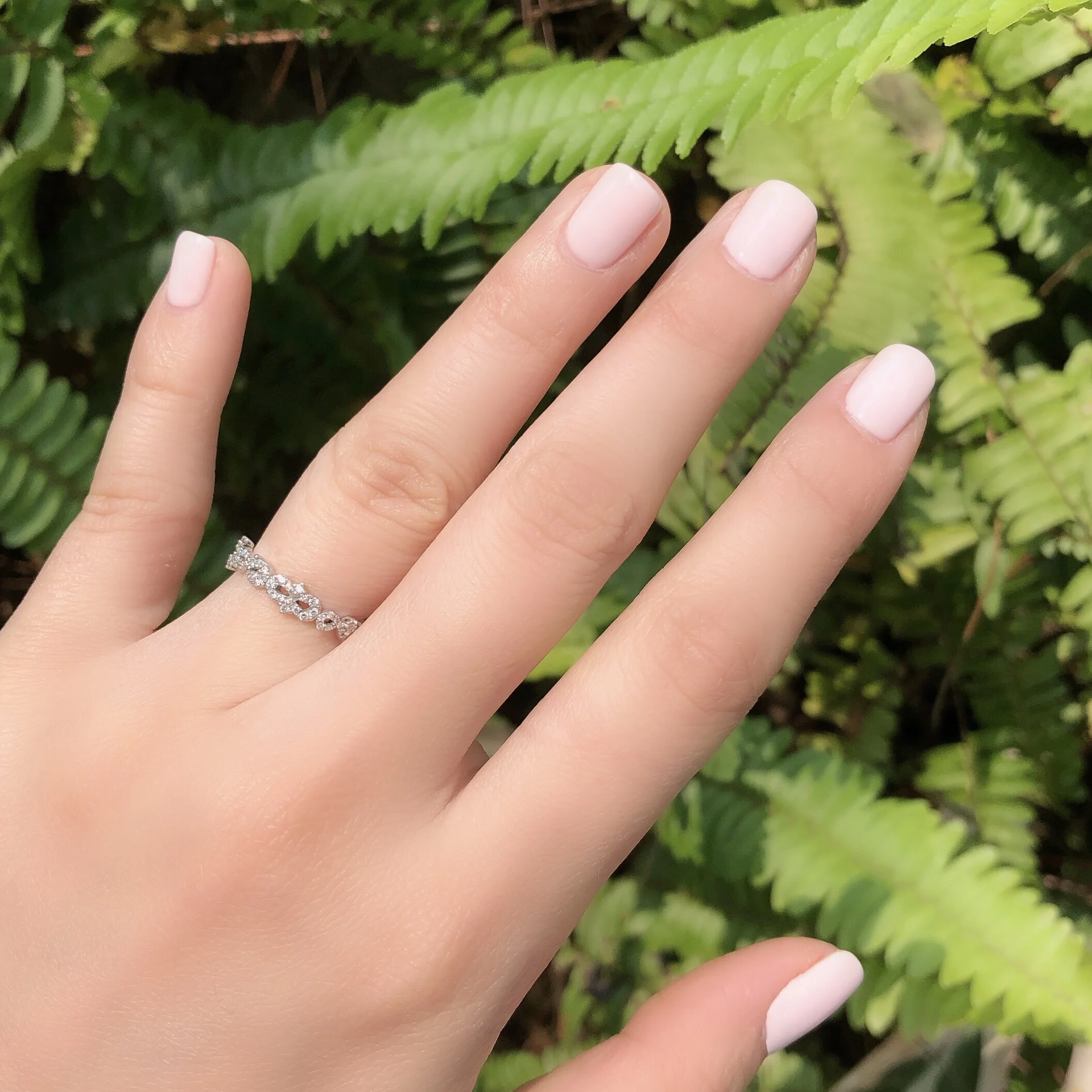 SIGNATURE DIAMOND ETERNITY RING BESPOKE FINE JEWELLERY BY SHAHINA HATTA HONG KONG