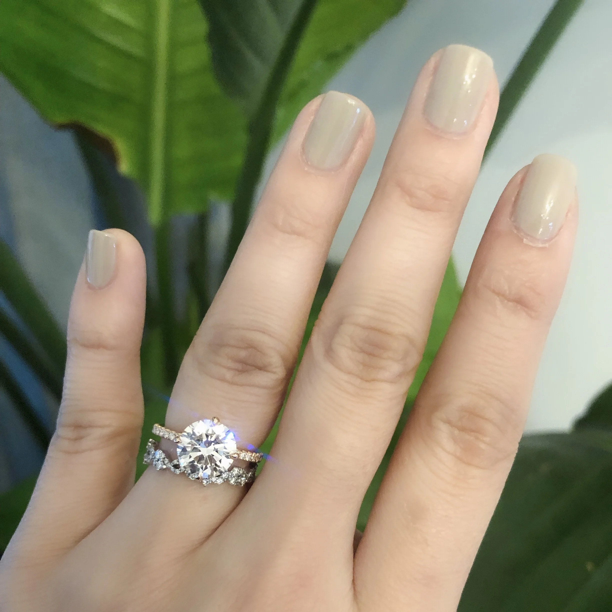 SIGNATURE DIAMOND ETERNITY RING BESPOKE FINE JEWELLERY BY SHAHINA HATTA HONG KONG
