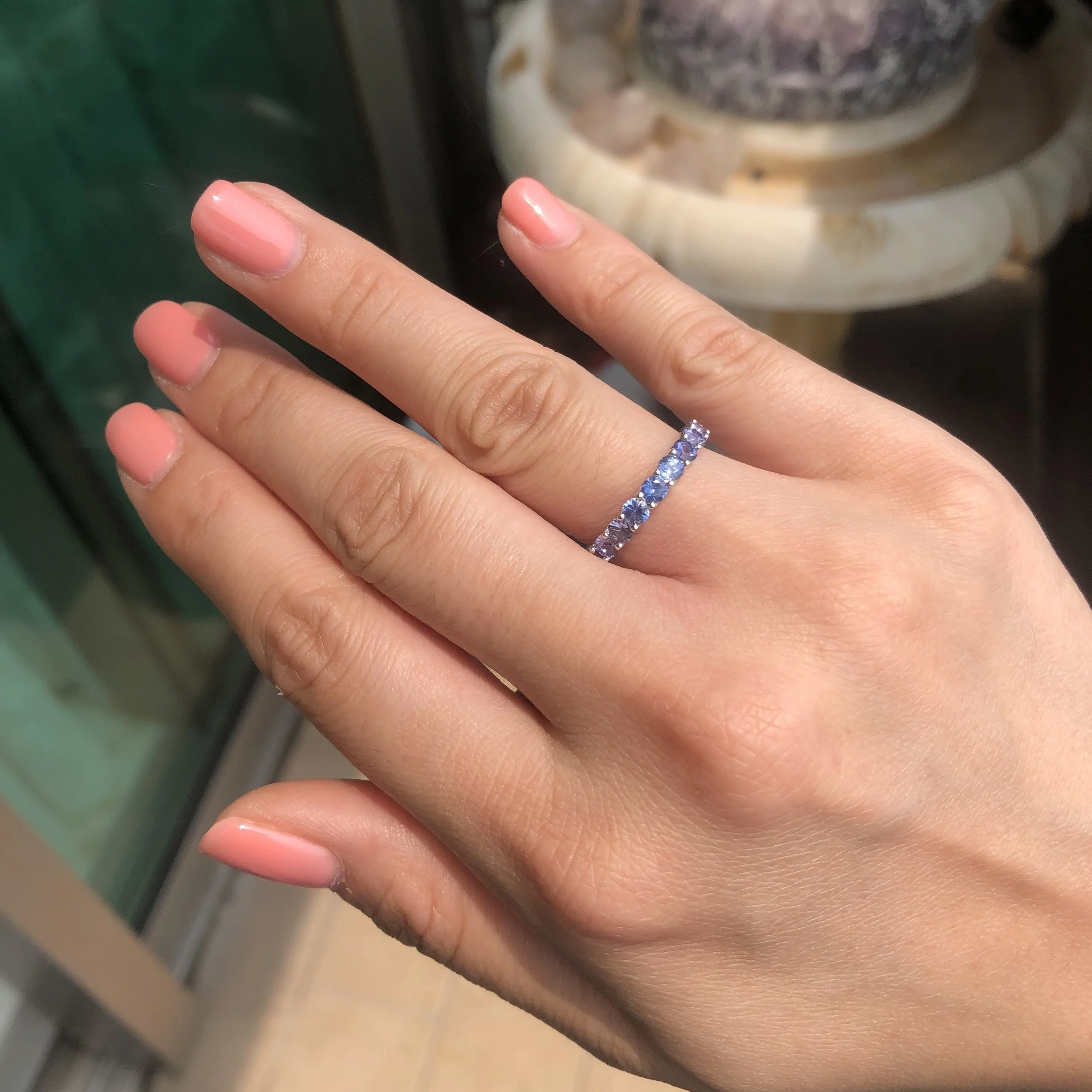 SIGNATURE OMBRE VIOLET SAPPHIRE STACK RING BESPOKE FINE JEWELLERY BY SHAHINA HATTA HONG KONG