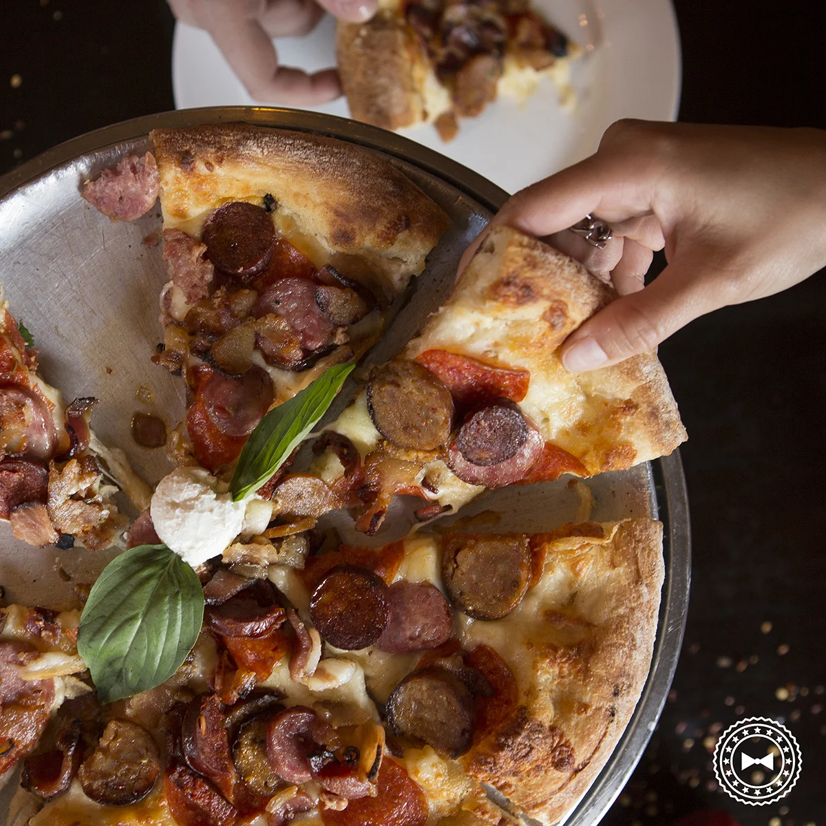 La Loren, de Si No Corro Me Pizza, Calle Loíza