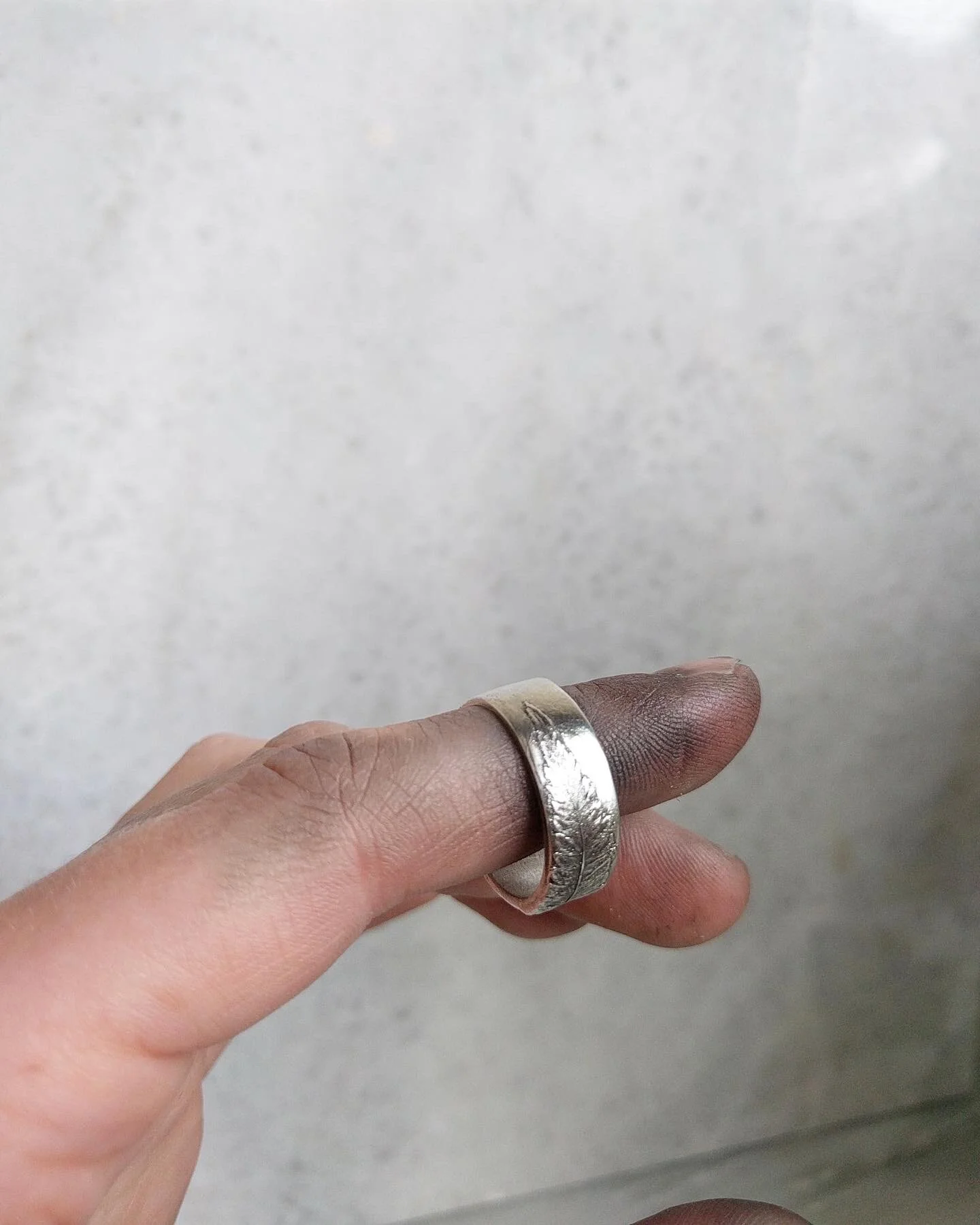 600255A7-8F9C-446E-BAC8-8595043DD49F