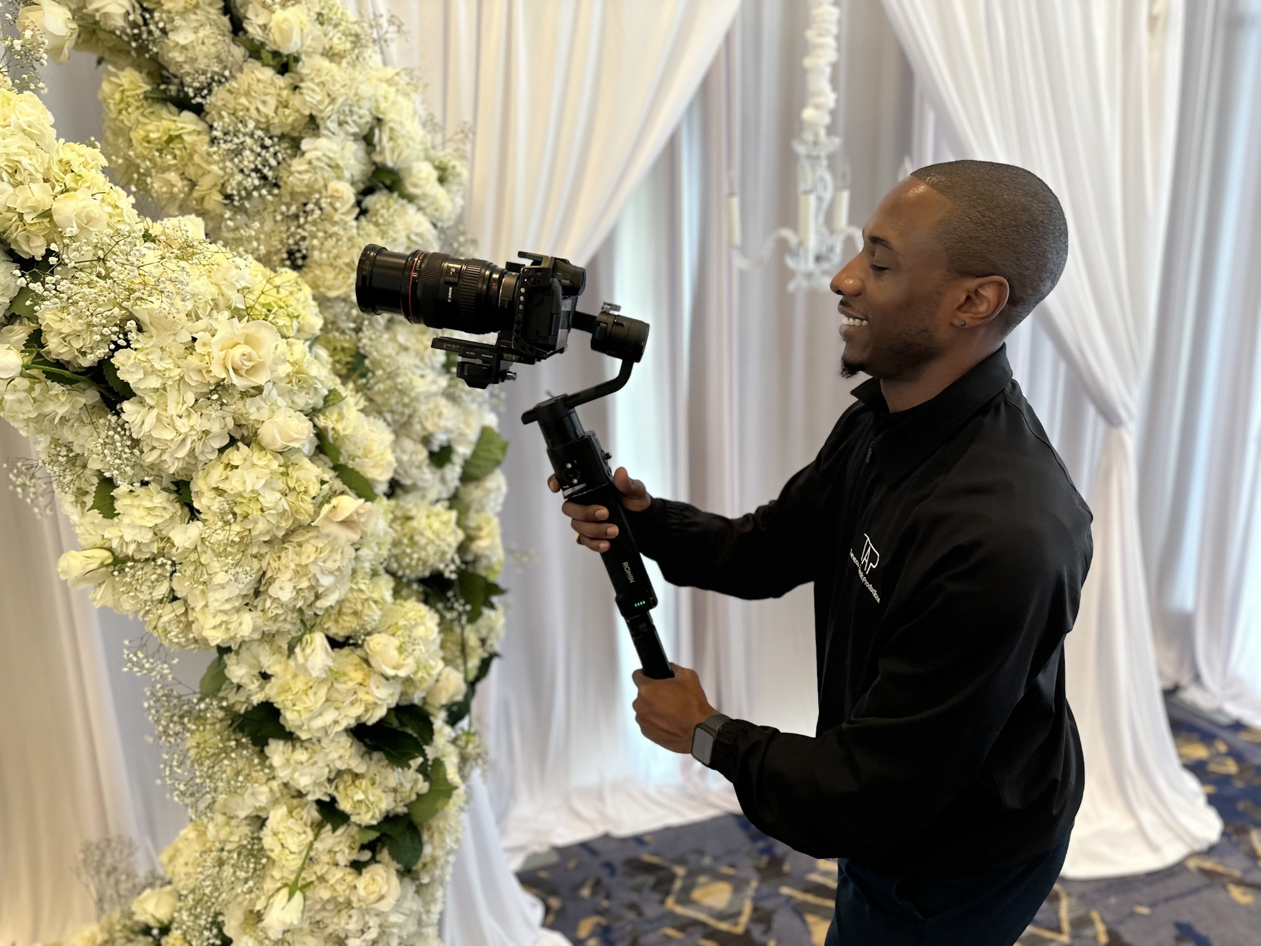 YOUR DESERVE TO HAVE THE PERFECT WEDDING DAY!!