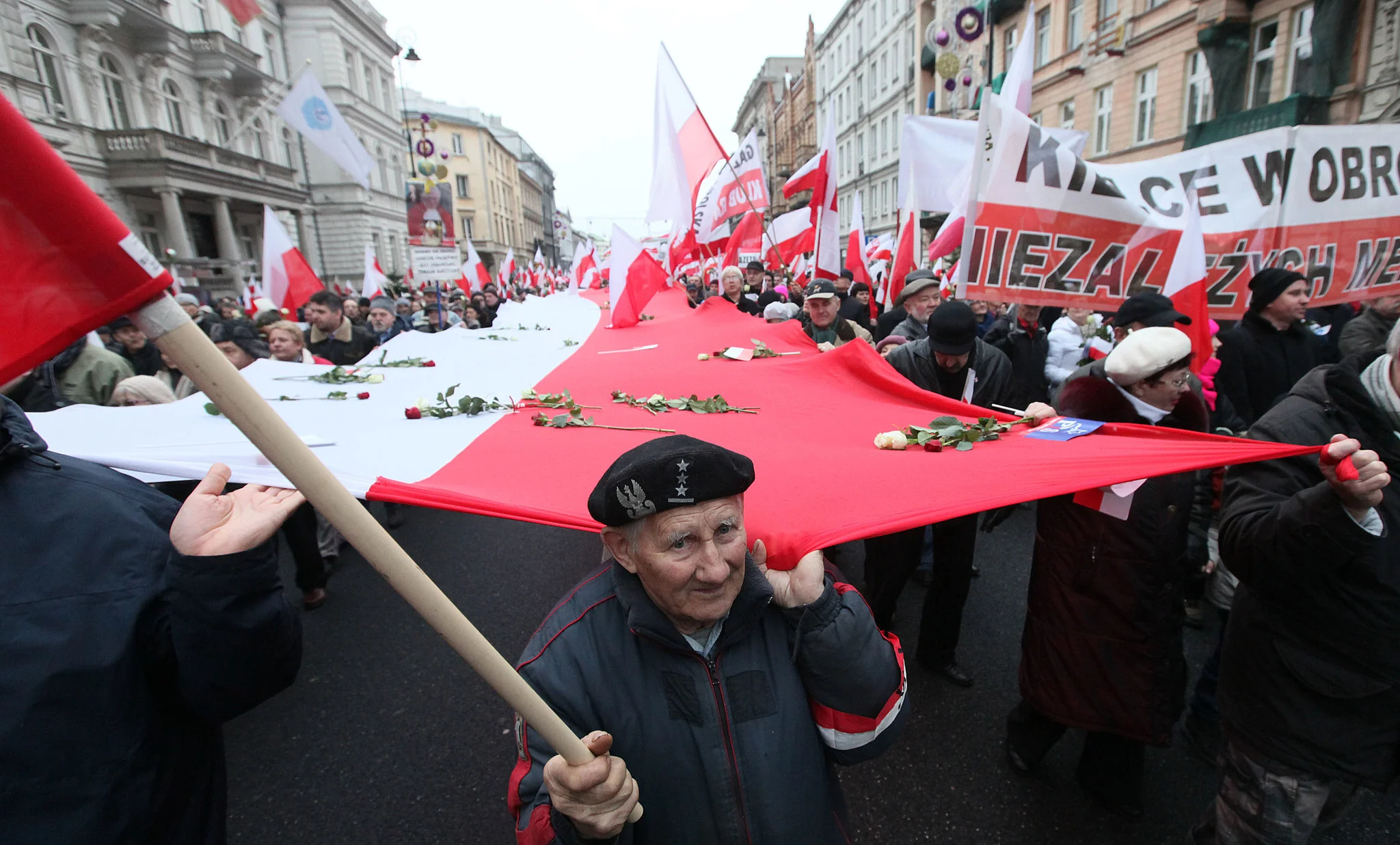 Europe's Teetering Anchor: the destabilisation of Polish politics and its effect on Europe 
