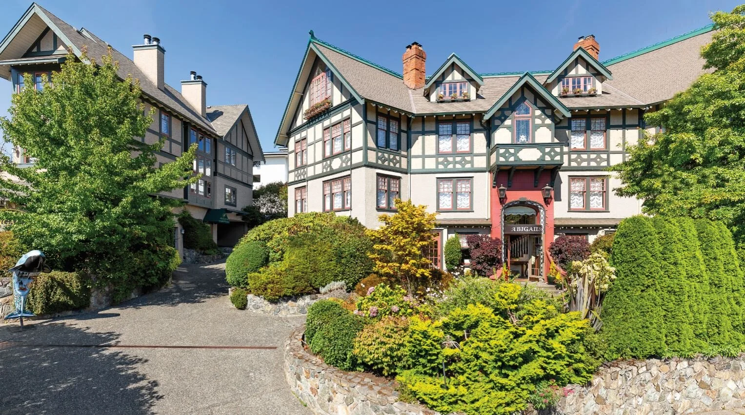 Abigail's Hotel | Victoria, B.C.