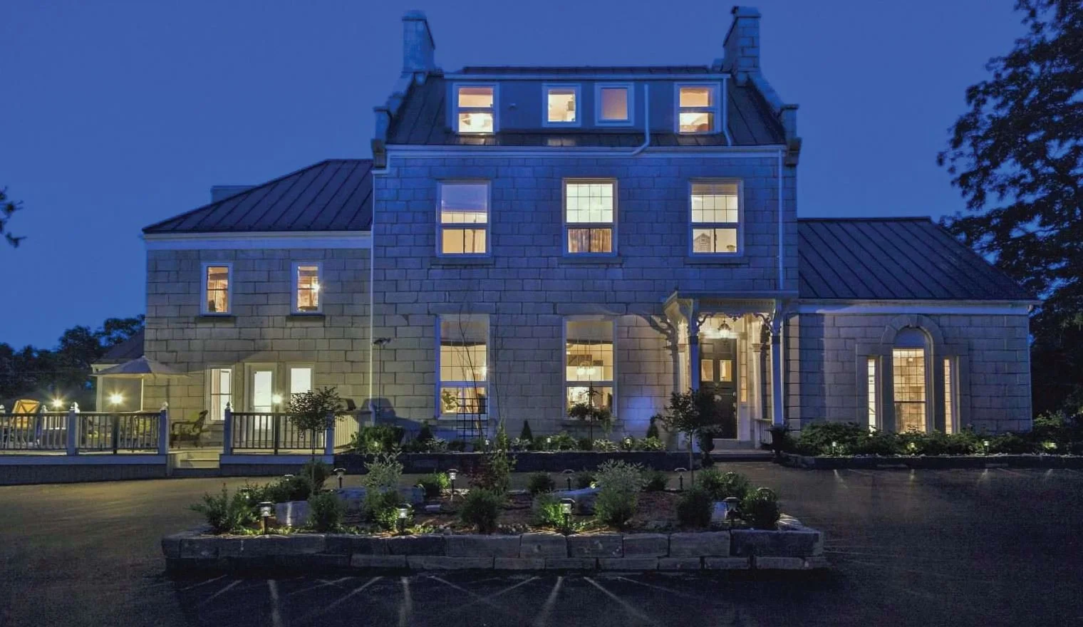 Whitney Manor | Kingston, Ontario