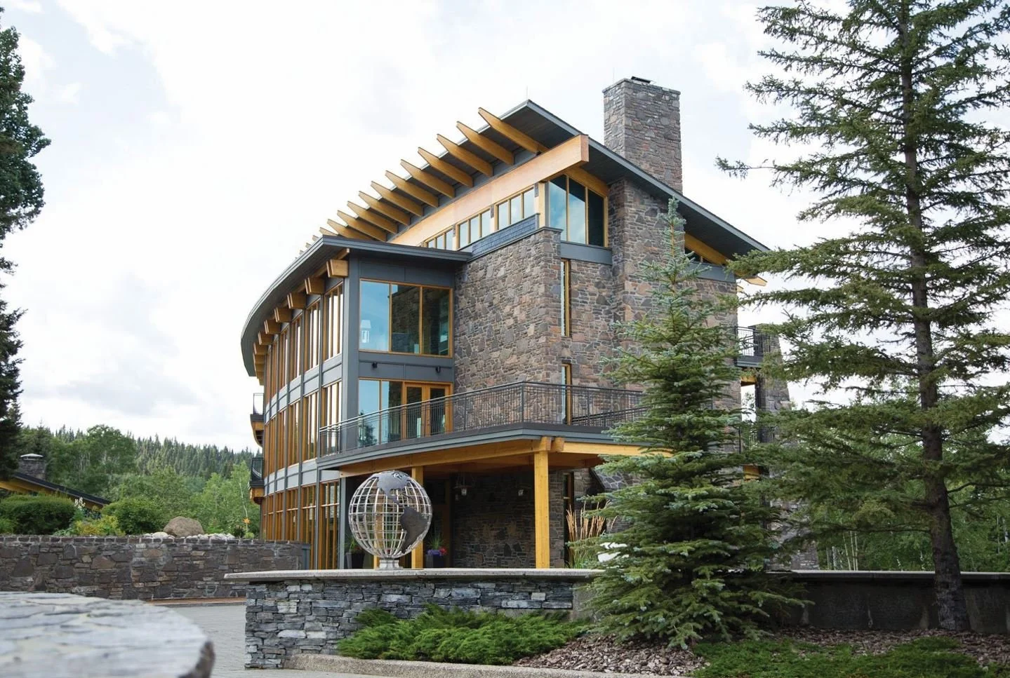 Azureridge Estate Hotel