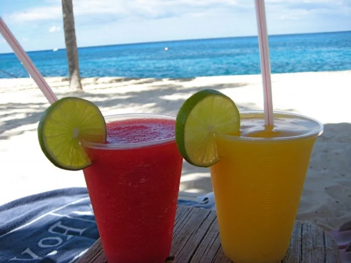 Margaritas-on-Beach-1024x768.jpg