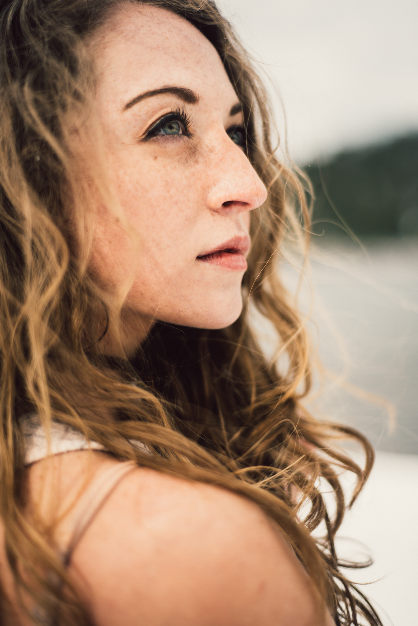 Moody Snowy Portrait Session at Lake Arrowhead in Luray Virginia_12.JPG