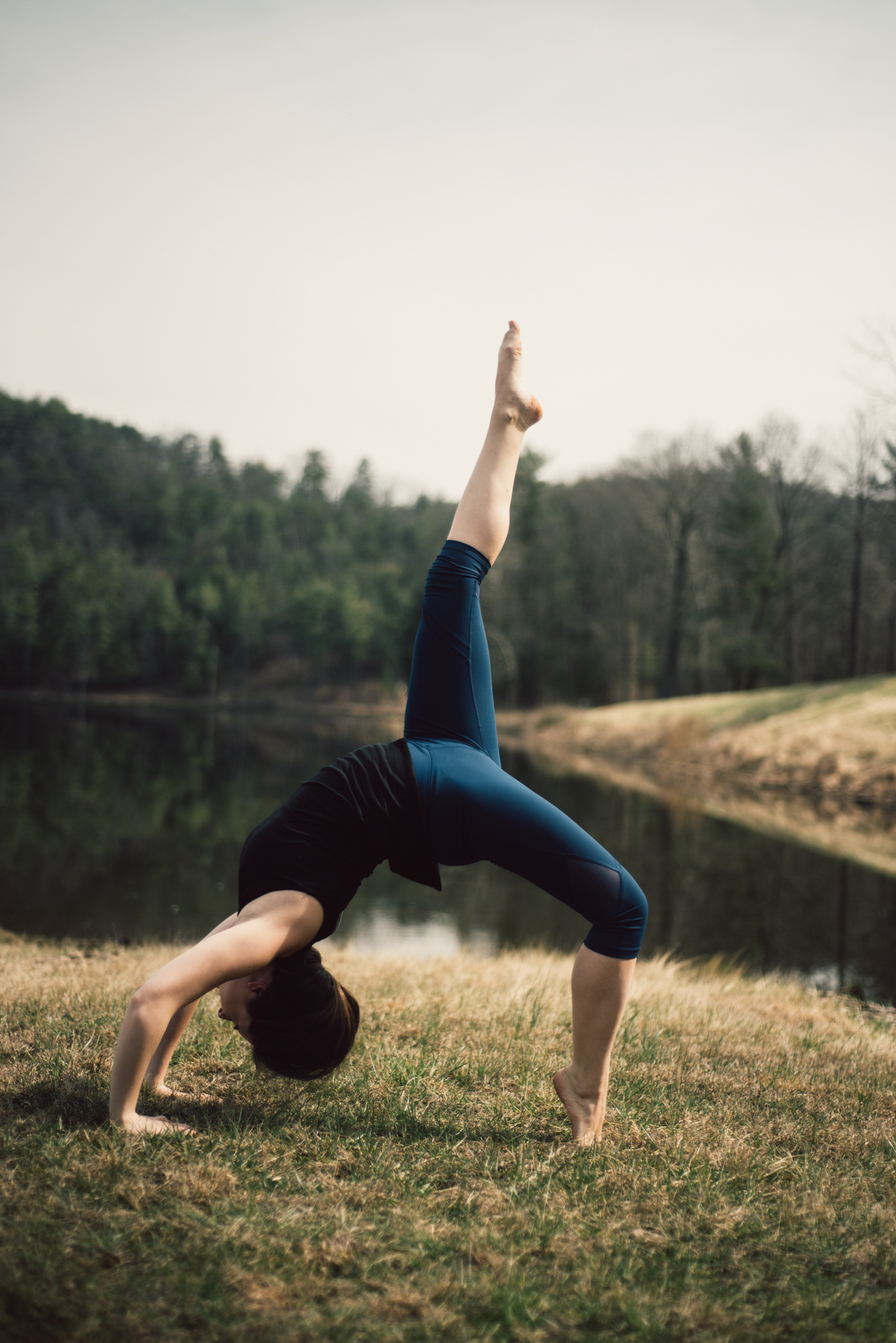 Yoga Mountain Top Yoga Portraits at Shenandoah National Park_12.JPG