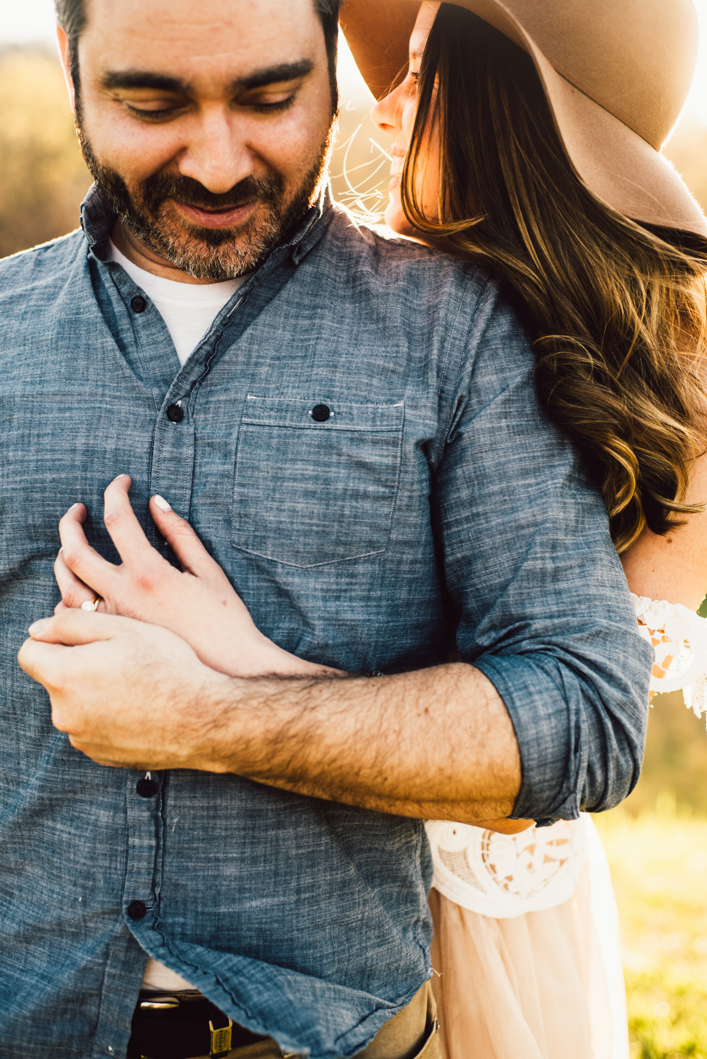 Shenandoah-Valley-National-Park-Adventure-Couple-Portraits-White-Sails-Creative_15.JPG