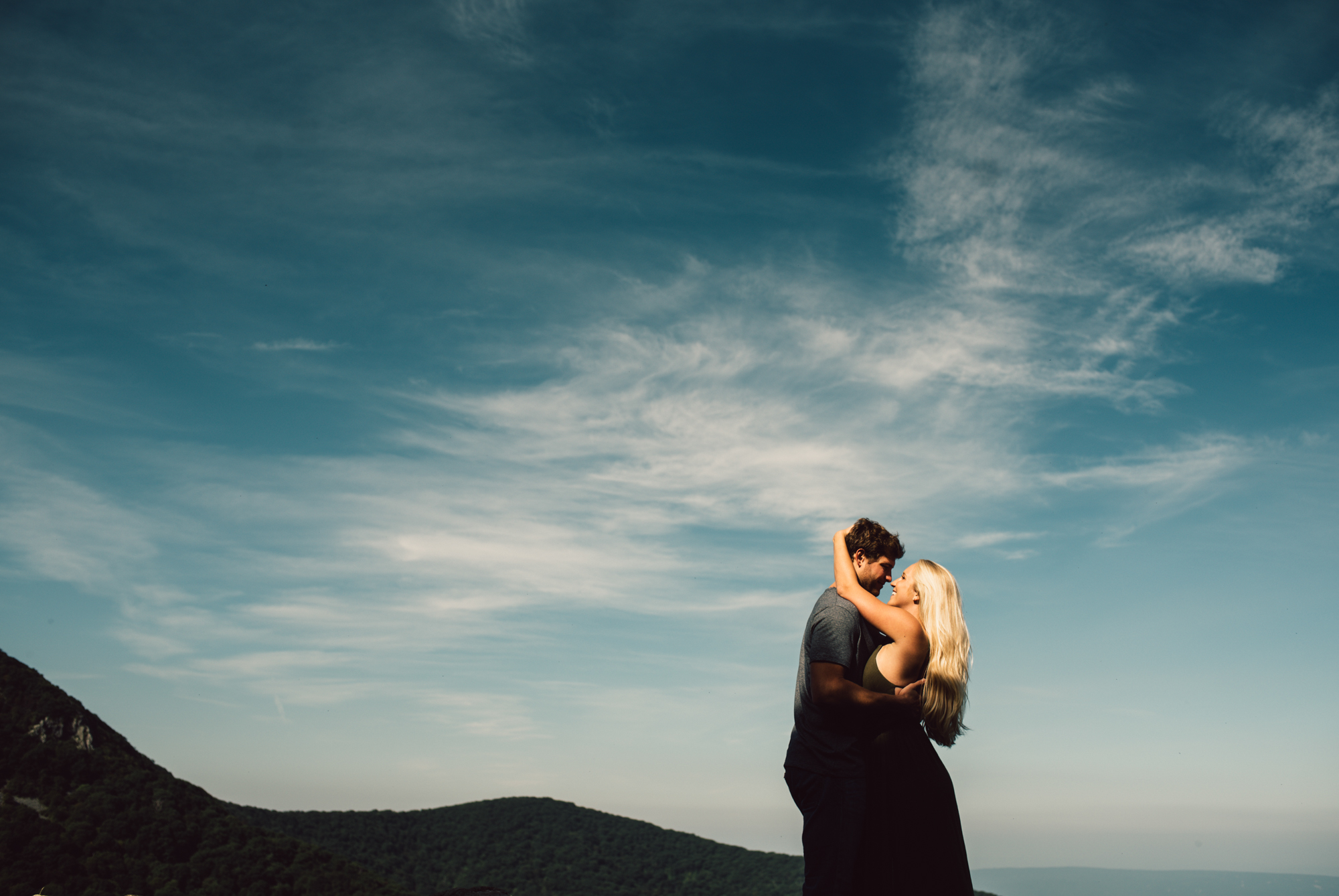 Jp and Kelsey - Shenandoah National Park - Couple Portraits - Adventure Session_61.JPG